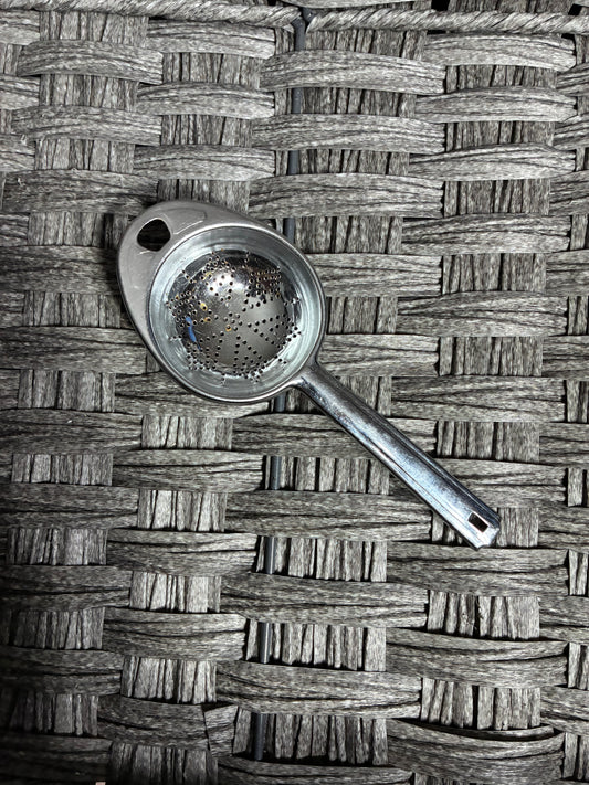 VINTAGE EKCO TOOLS METAL STRAINER FOR COFFEE/TEAS