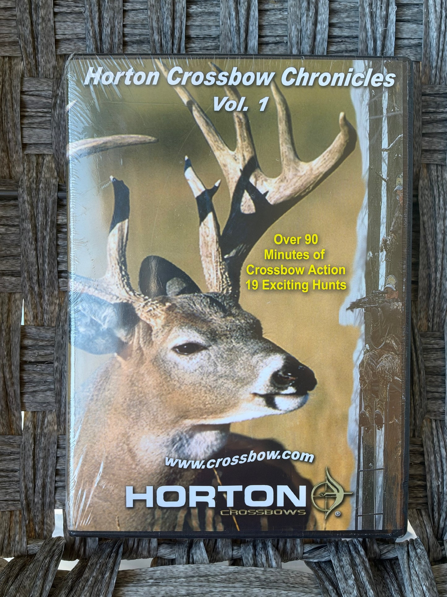 HORTON CROSSBOW CHRONICLES VOL. 1 (DVD, 2005) HUNTING GIFT DVD - SEALED
