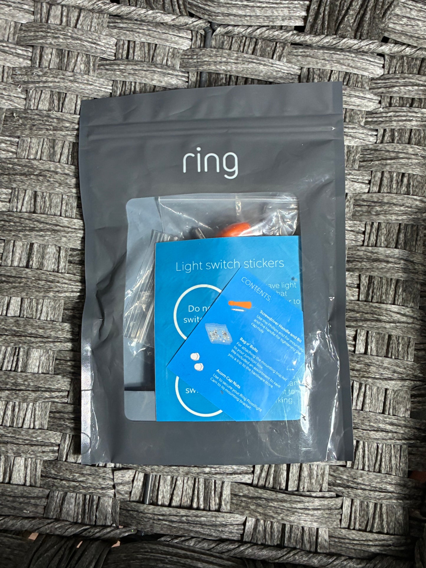 RING FLOODLIGHT CAM INSTALL KIT WHITE