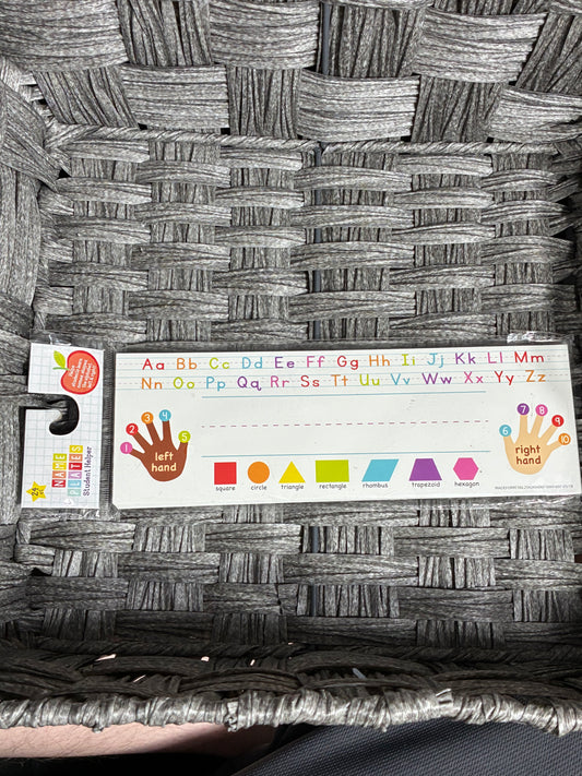 24PCS NAME PLATES FOR CLASSROOM