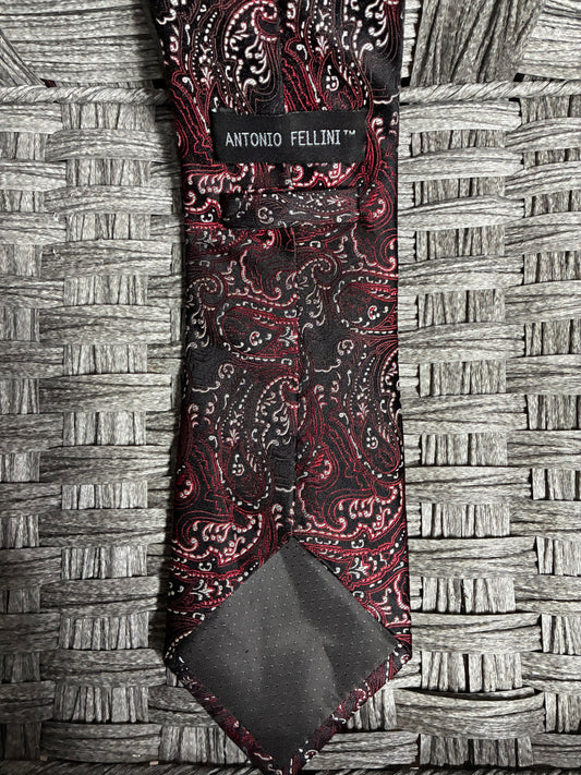 ANTONIO FELLINI MENS NECKTIE 100% SILK HAND MADE - PRE OWNED