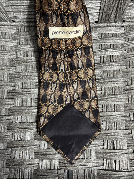 VINTAGE PIERRE CARDIN MENS NECKTIE 100% SILK - PRE OWNED