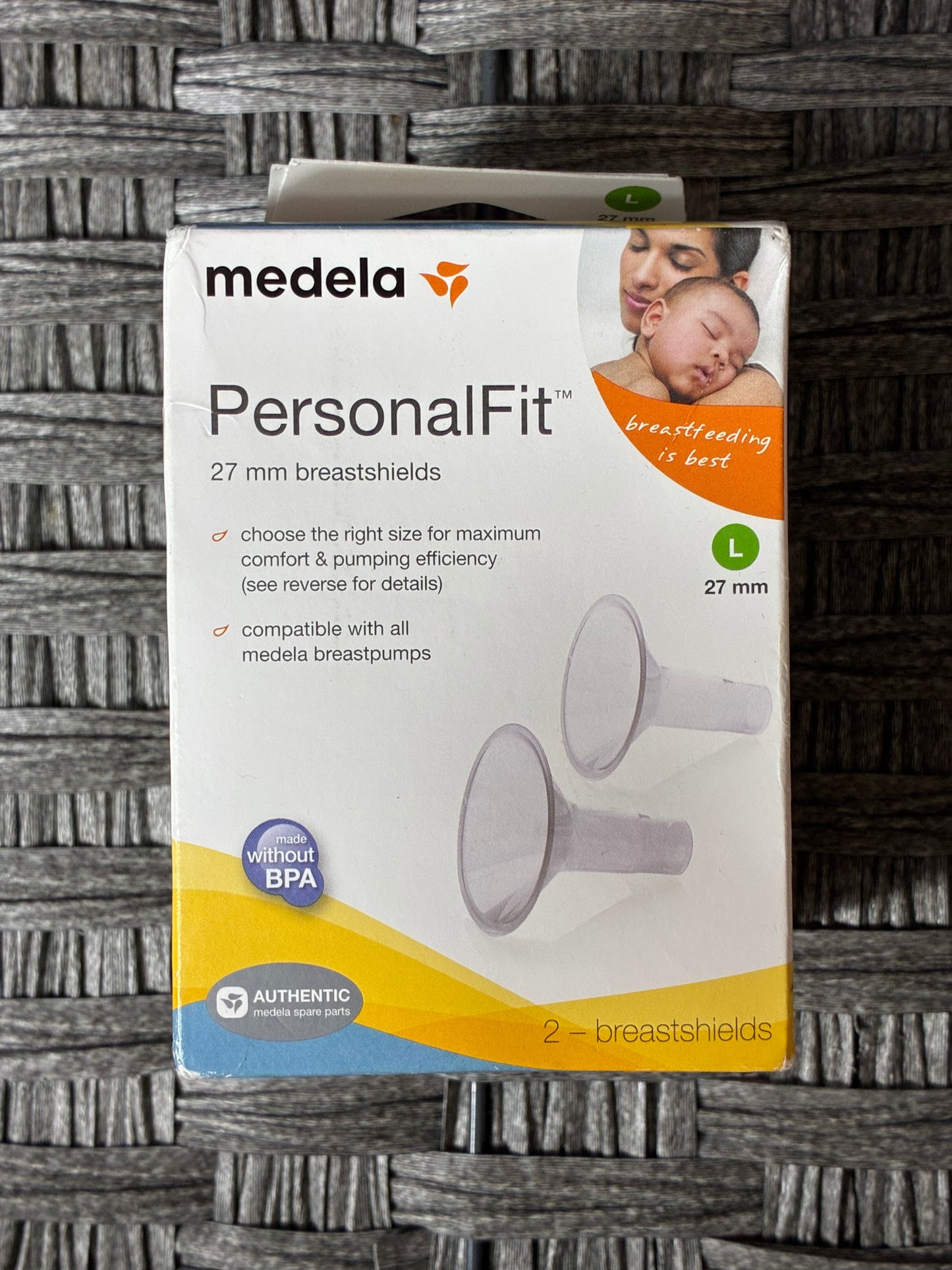 LOT OF 2 MEDELA PERSONALFIT 27MM BREAST SHIELDS, LARGE, 2PCS, BPA FREE