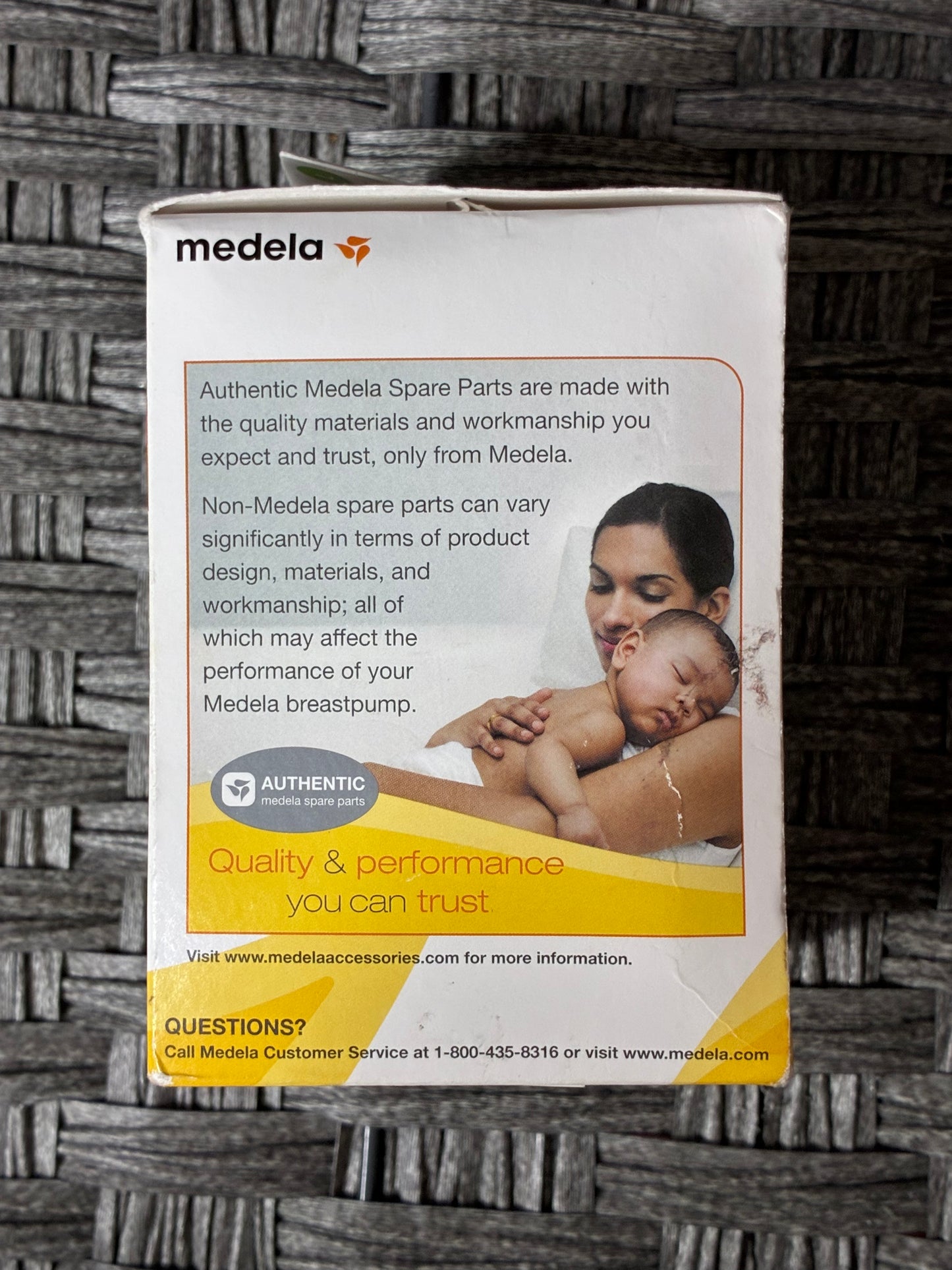 LOT OF 2 MEDELA PERSONALFIT 27MM BREAST SHIELDS, LARGE, 2PCS, BPA FREE