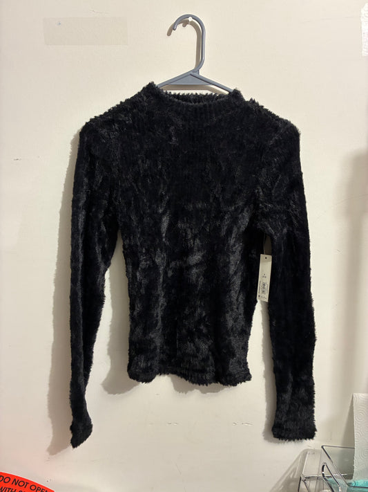 NWT NO BOUNDARIES EYELASH MOCKNK BLACK FUZZY SWEATER SIZE SMALL (3-5) JUNIORS