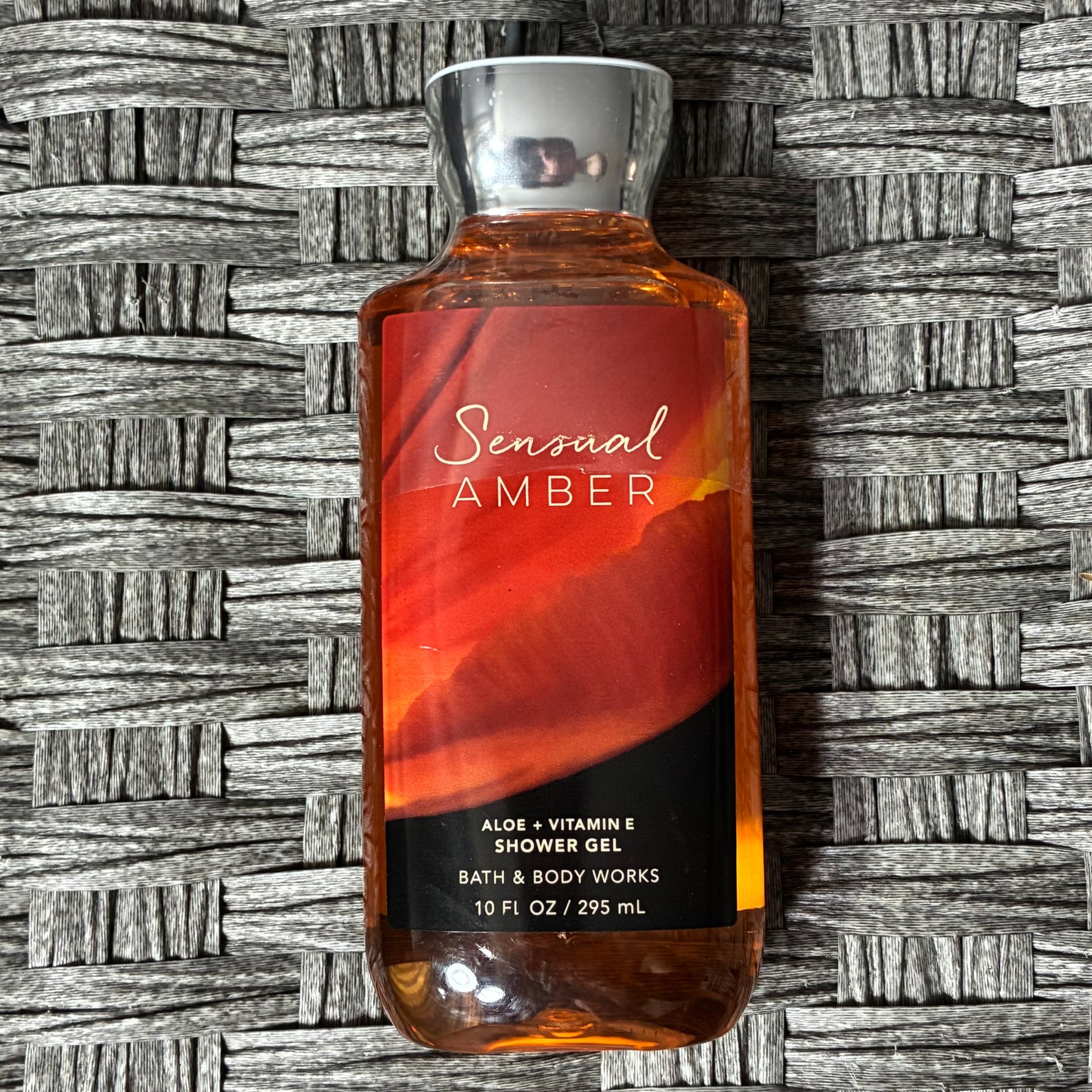 DISCONTINUED BATH AND BODY WORKS SENSUAL AMBER 10 FL OZ SHOWER GEL SEALED