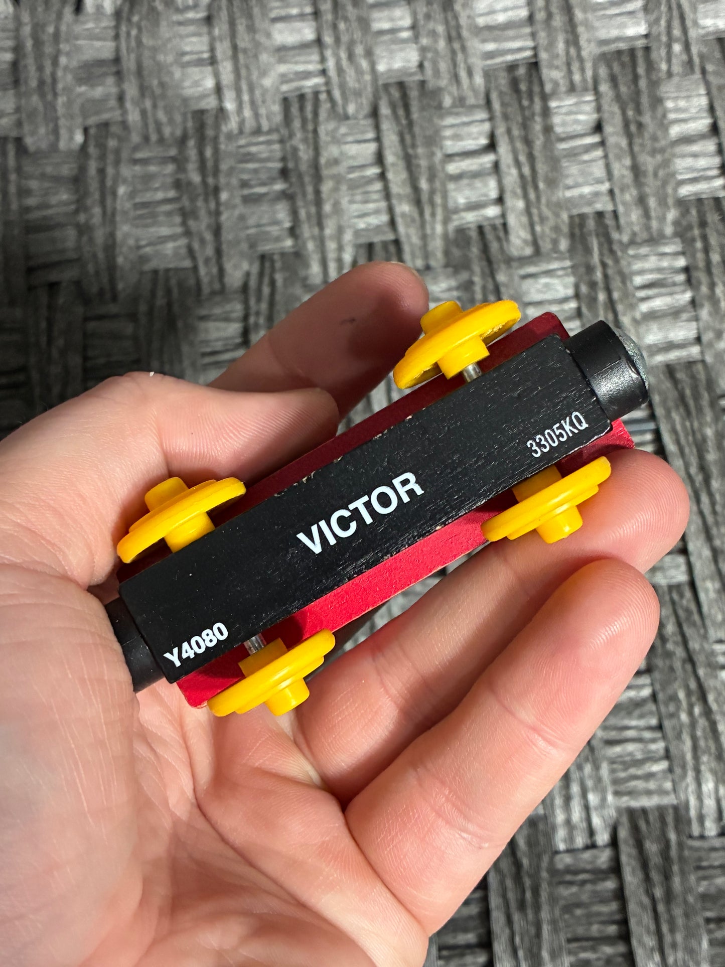 THOMAS & FRIENDS WOODEN TRAIN CAR "VICTOR"