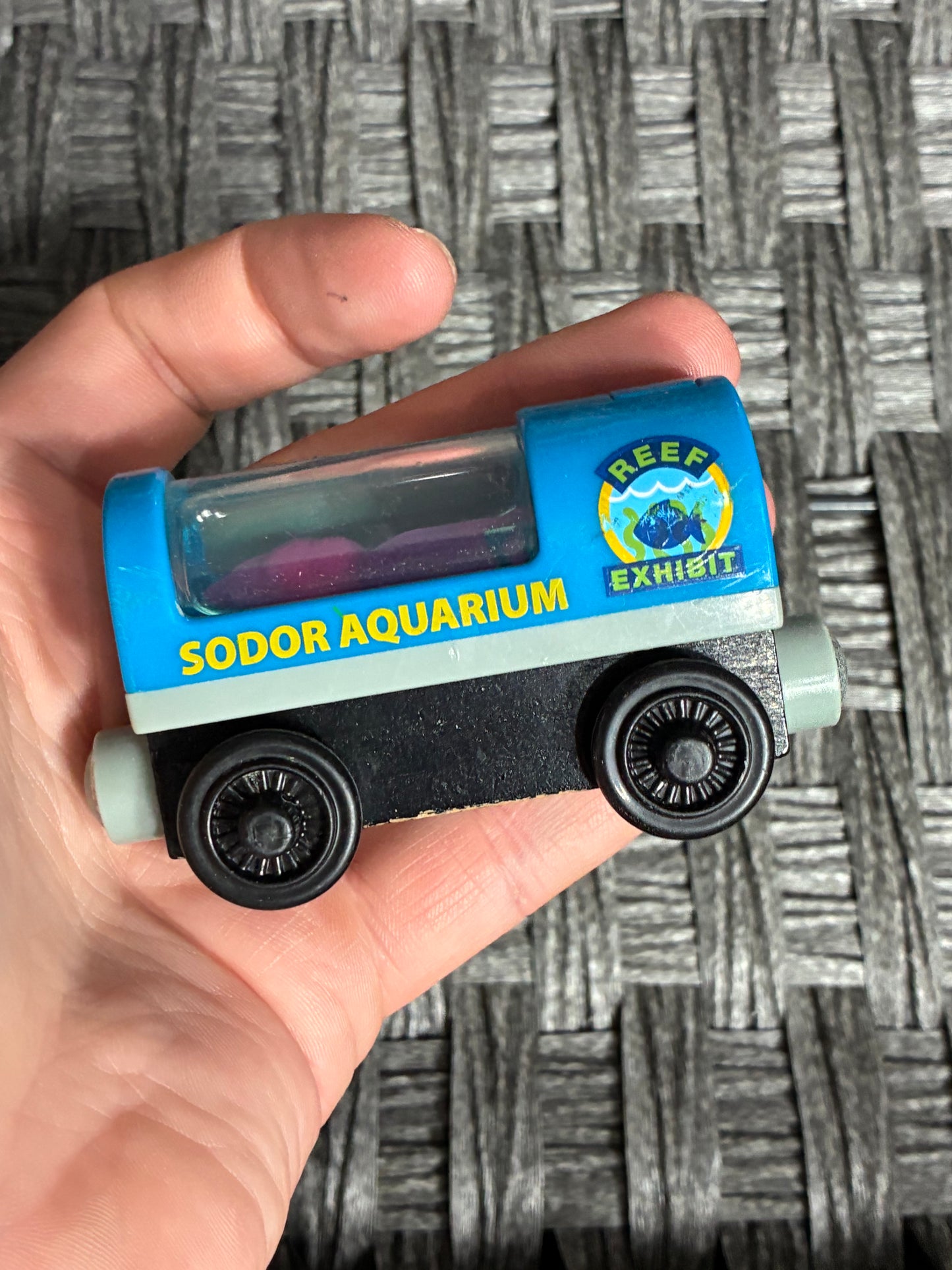 THOMAS & FRIENDS WOODEN TRAIN CAR "LIGHT UP SQUID CAR" - UNTESTED