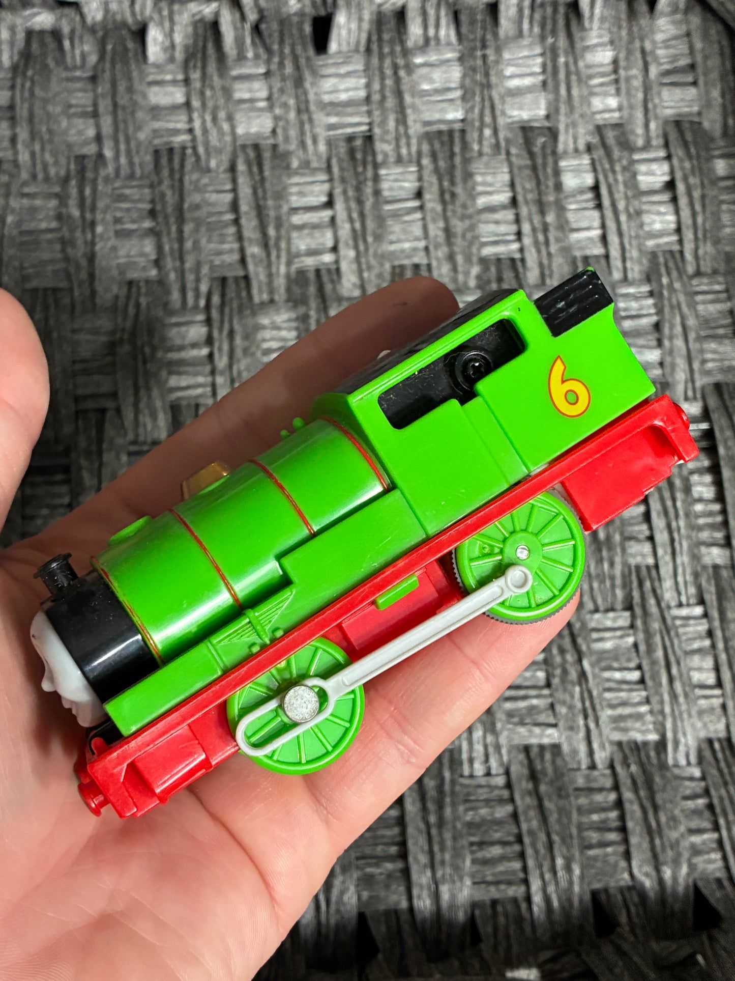 THOMAS & FRIENDS MOTORIZED TRAIN CAR MATTEL 2009 "PERCY" UNTESTED