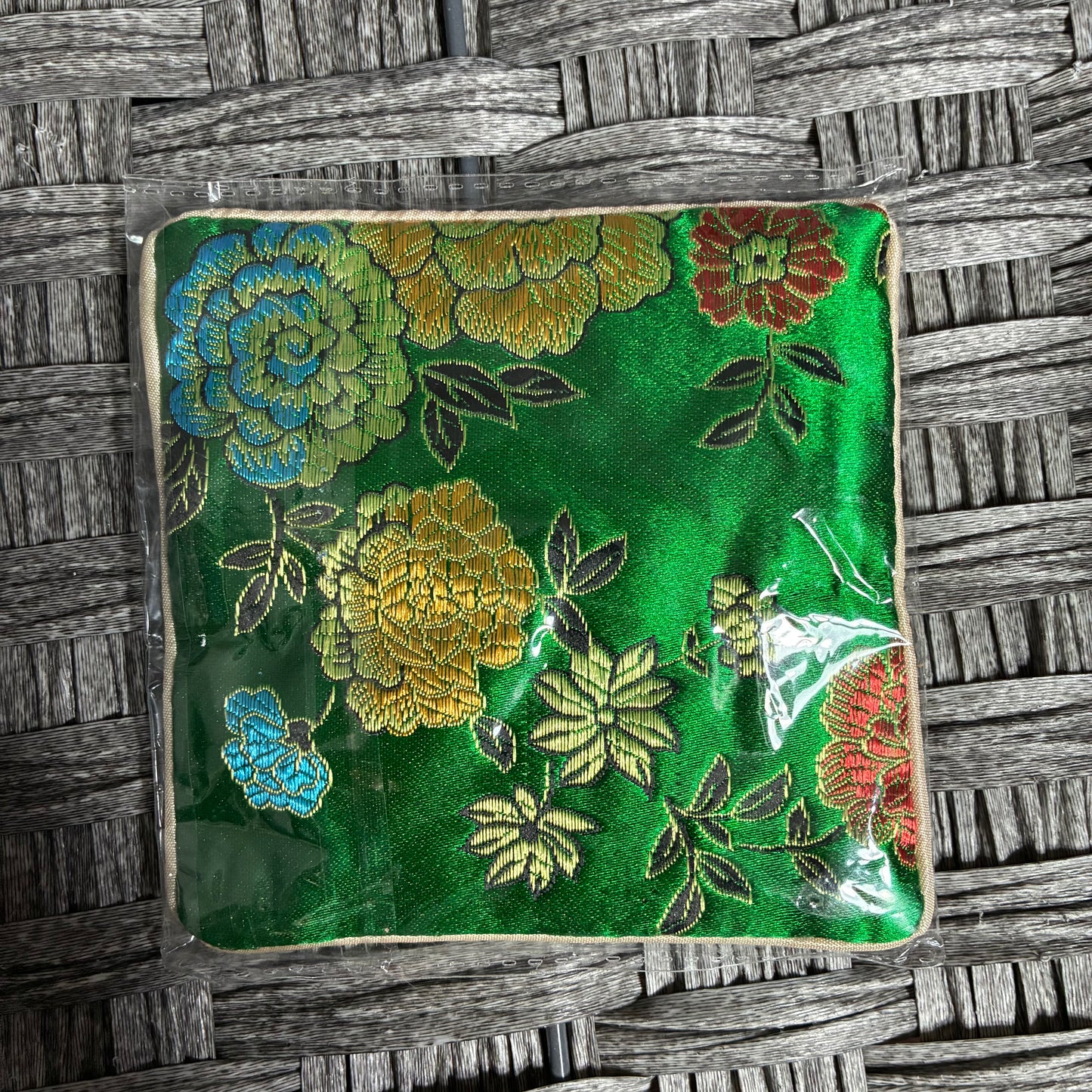 ASIAN GREEN FLORAL ZIPPER POUCH