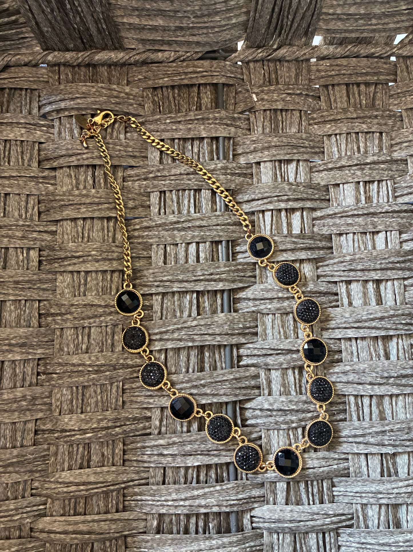 BLACK AND GOLD TONE NECKLACE 18" WITH C LOGO STAMPED BLACK RHINESTONES SPARKLE FASHION PRE OWNED