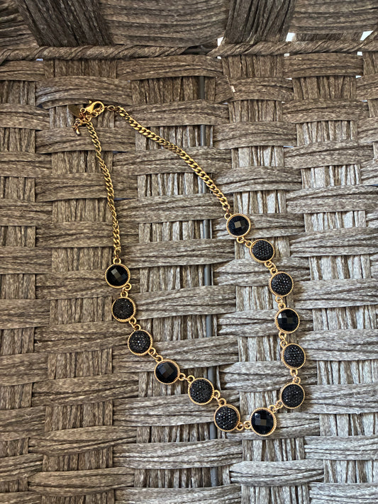 BLACK AND GOLD TONE NECKLACE 18" WITH C LOGO STAMPED BLACK RHINESTONES SPARKLE FASHION PRE OWNED