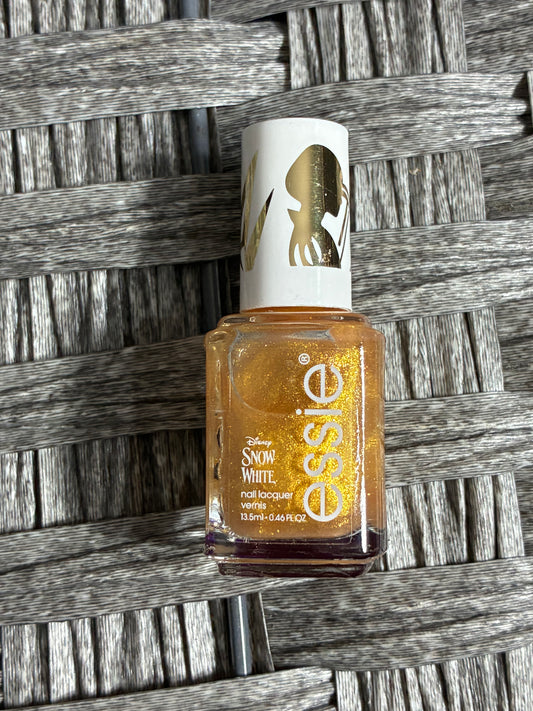 ESSIE SNOW WHITE LIMITED EDITION 2025 NAIL POLISH