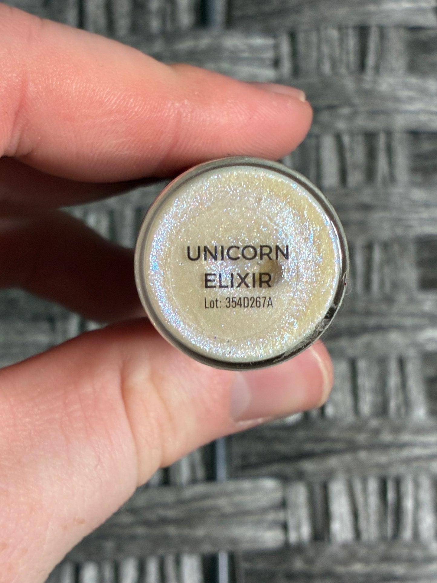 MAKEUP REVOLUTION UNICORN ELIXIR LIQUID HIGHLIGHTER