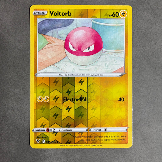 POKEMON TCG VOLTORB 045/185 HOLO 2020