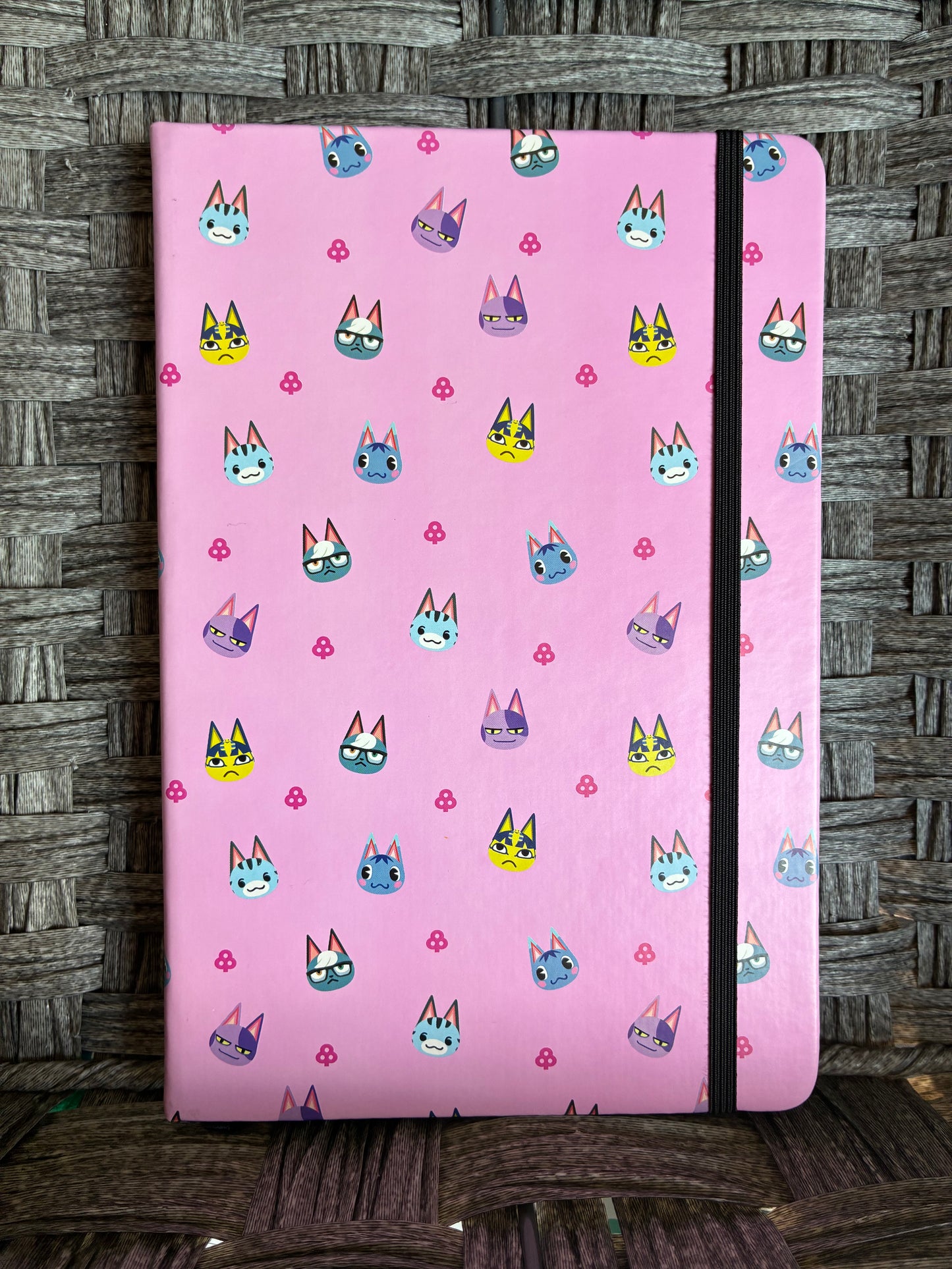ANIMAL CROSSING NEW HORIZONS JOURNAL CALENDAR 2021-2022 - LIKE NEW