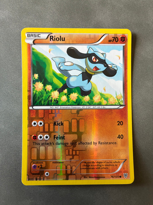 2012 POKEMON TCG - RIOLU 76/135 HOLO