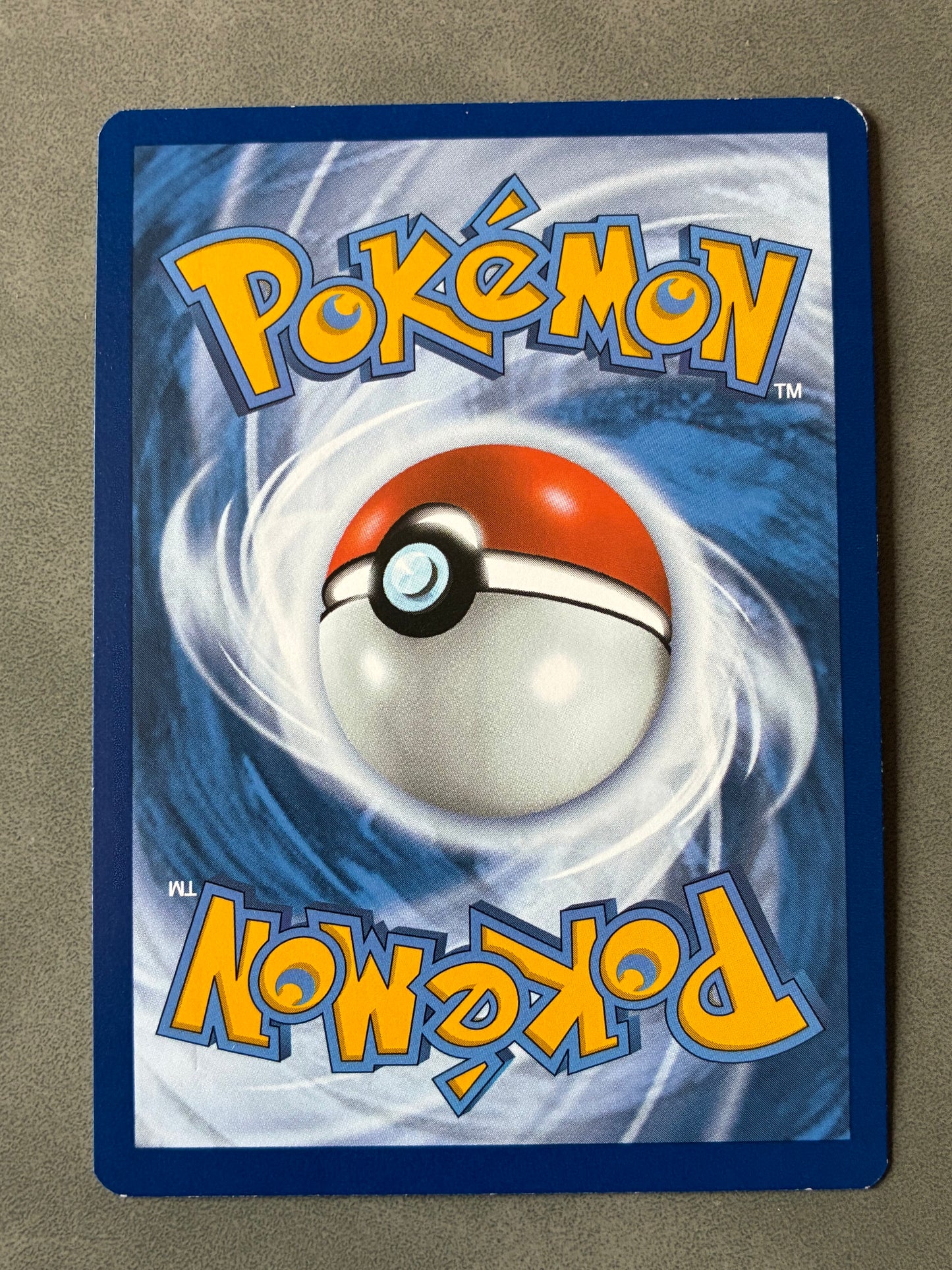 2020 POKEMON TCG - CHINCHOU 067/202 HOLO