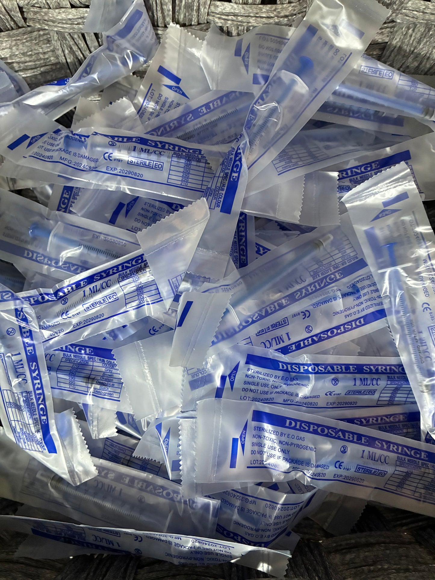 STERILE 1ML PLASTIC SYRING (SOLD BY EACH)