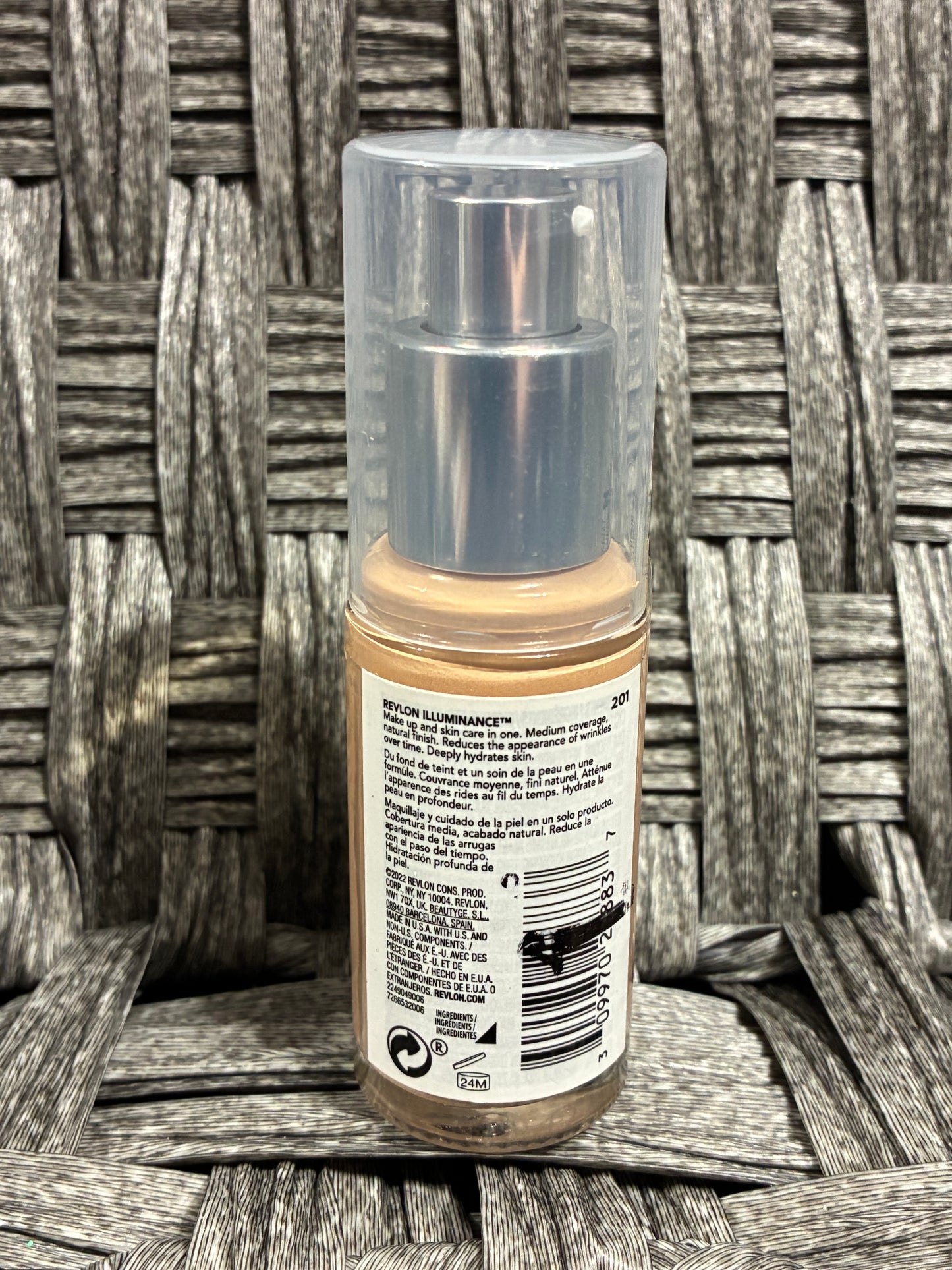 REVLON ILLUMINANCE SKIN-CARING FOUNDATION