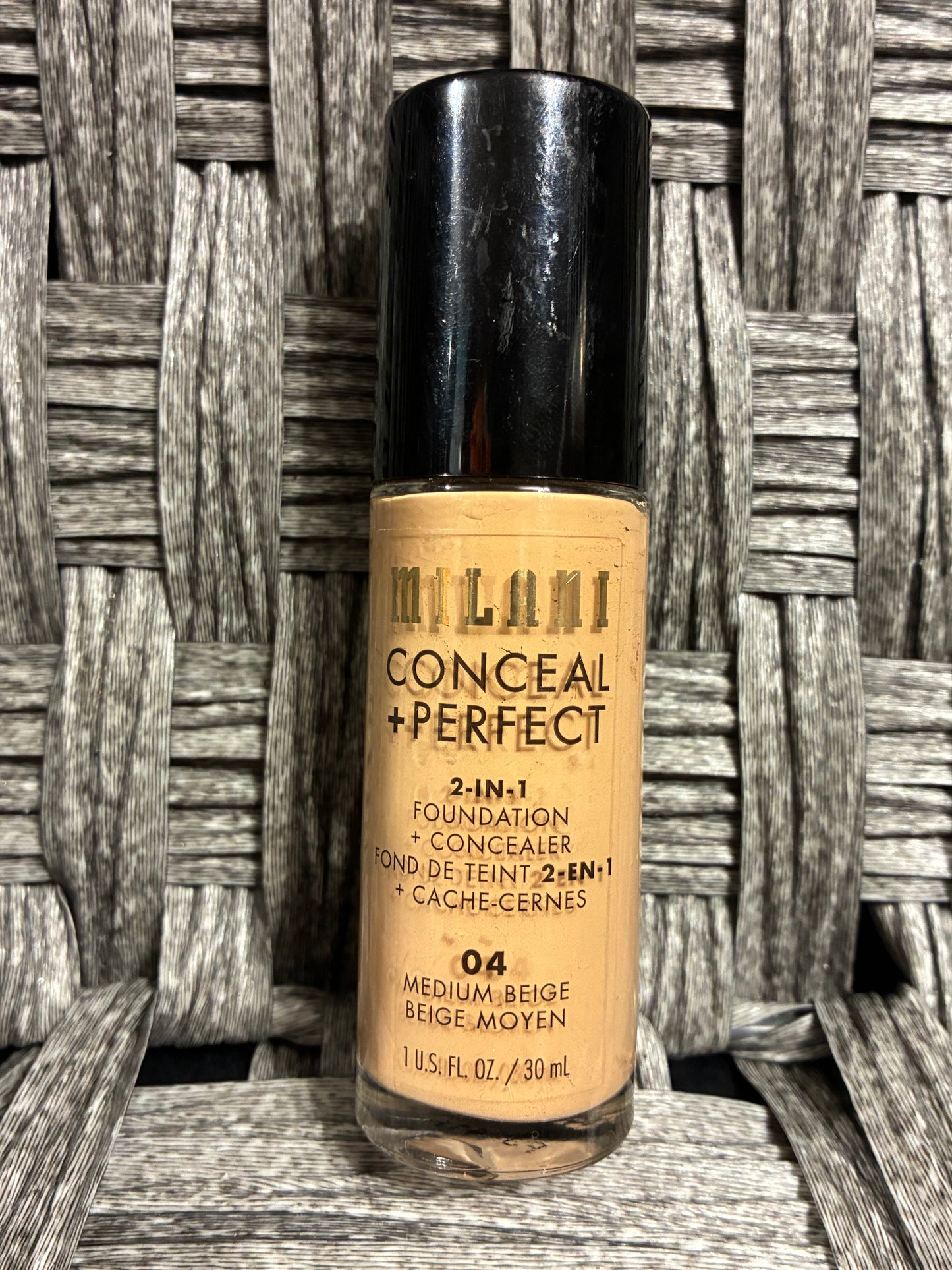 MILANI CONCEAL AND PERFECT LIQUID FOUNDATION AND CONCEALER - 04 MEDIUM BEIGE