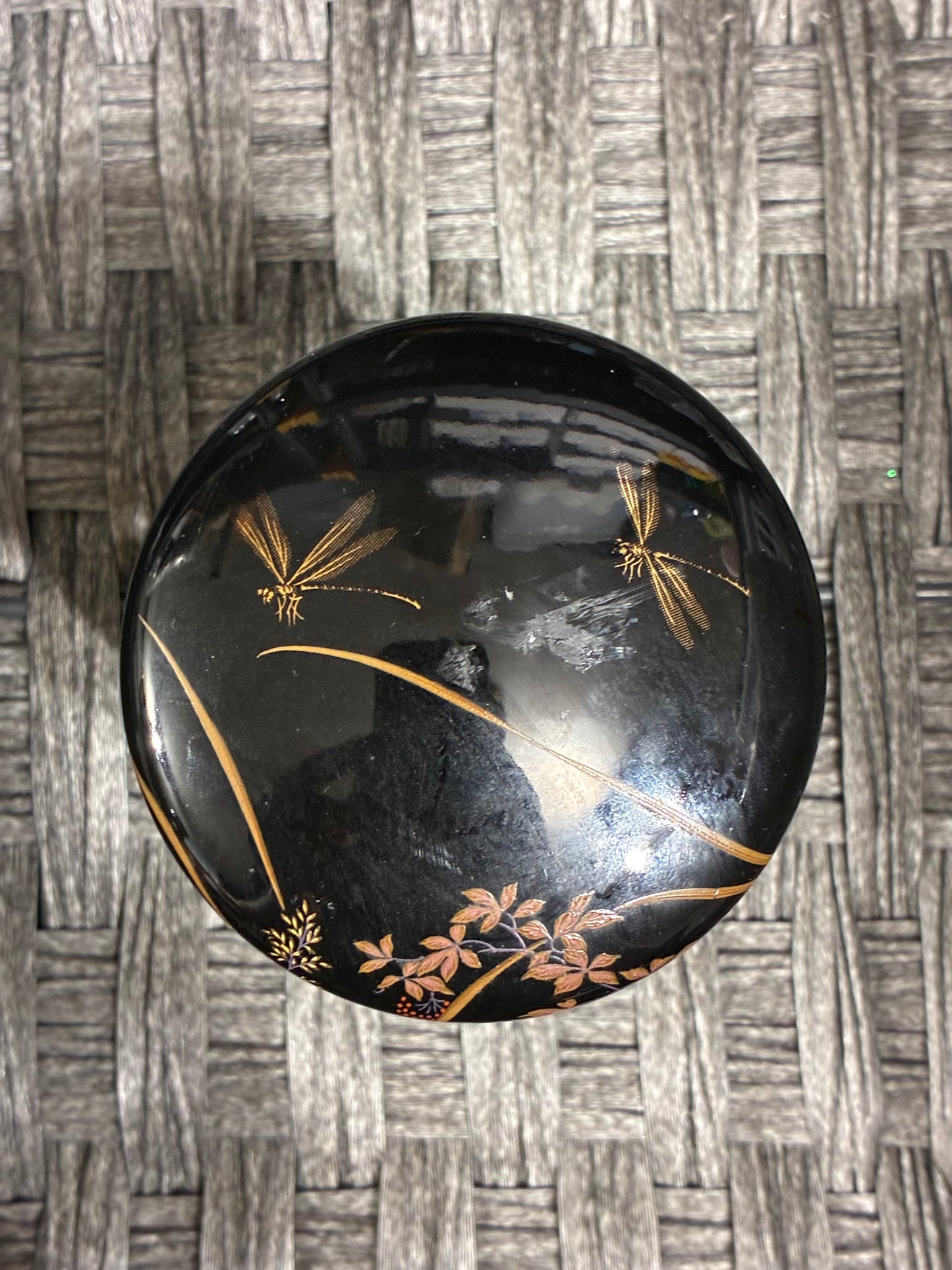 TOYO GOLDEN KIKU BLACK AND GOLD FOIL TEA JAR 4.5"