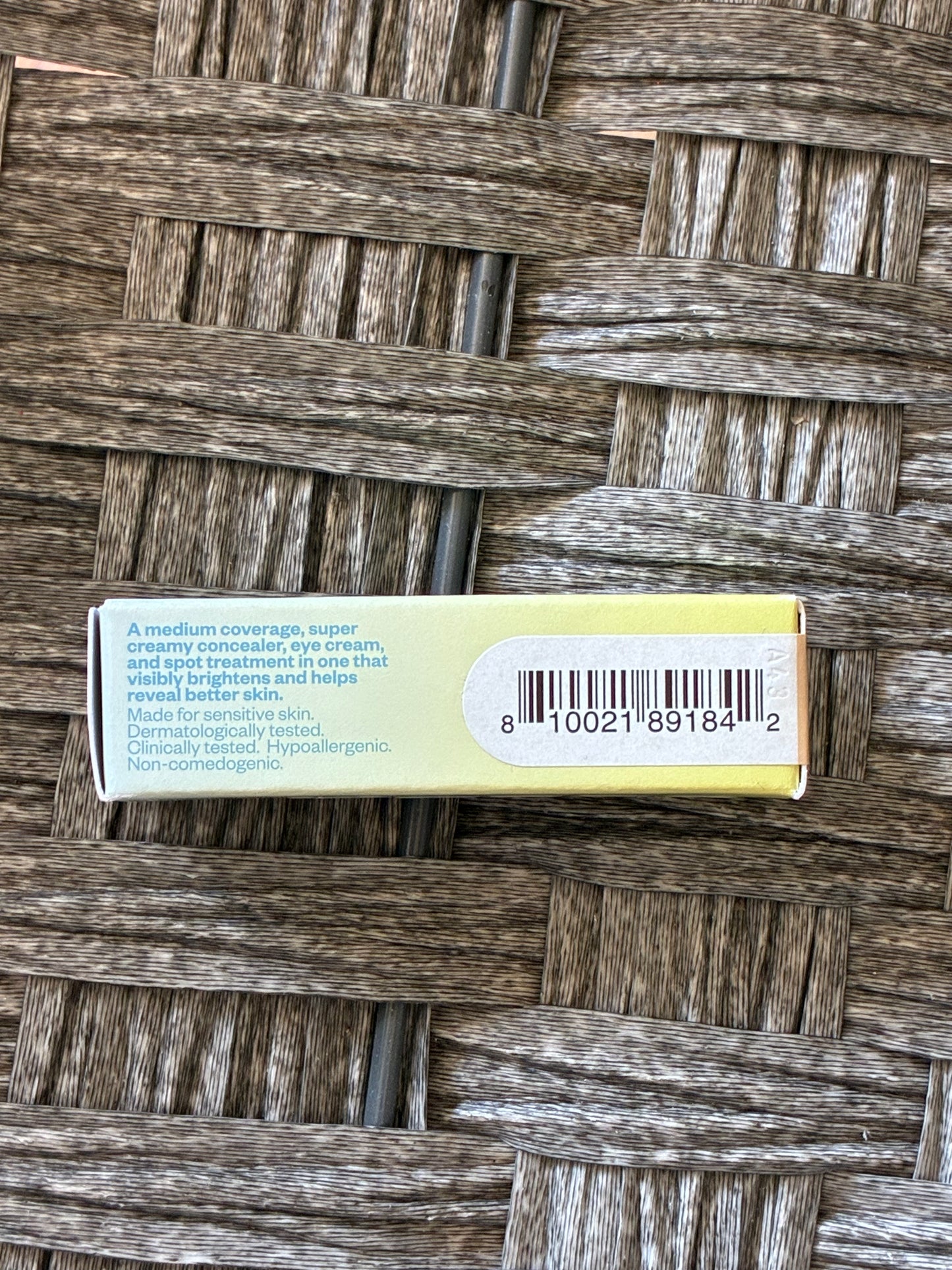 KOSAS REVEALER SUPER CREAMY + BRIGHTENING CONCEALER - 03W - 2ML/0.06FL OZ - NEW