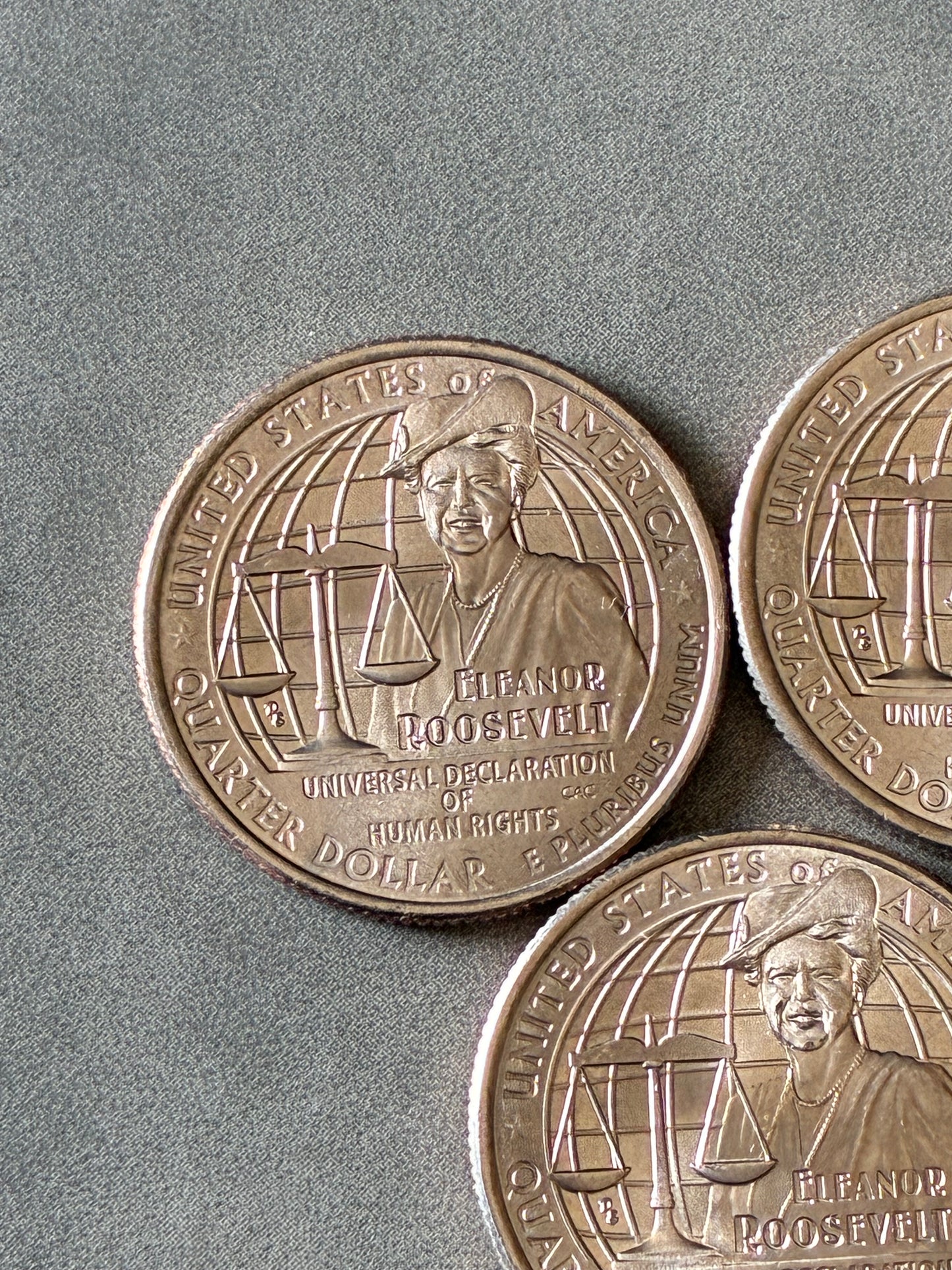 2023 P QUARTER FT. ELEANOR ROOSEVELT - 3X CIRC. GREAT CONDITION - "IN COD" ERROR