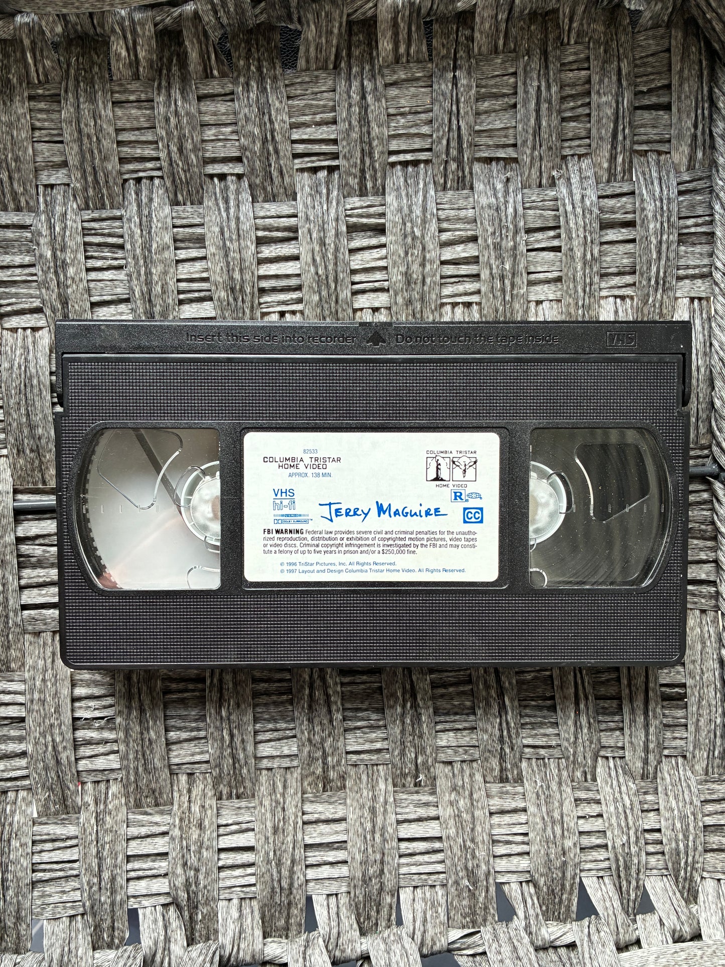 JERRY MAGUIRE VHS (1996) TOM CRUISE PRE OWNED GOOD CONDITION