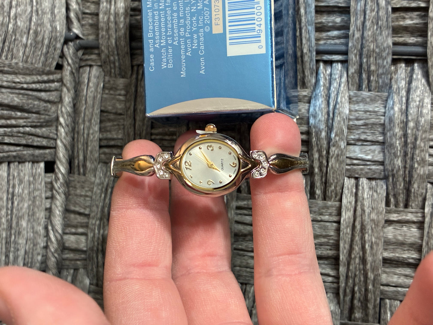 AVON SPARKLING TWO-TONE CUFF TO STRETCH QUARTZ WATCH - PRE OWNED
