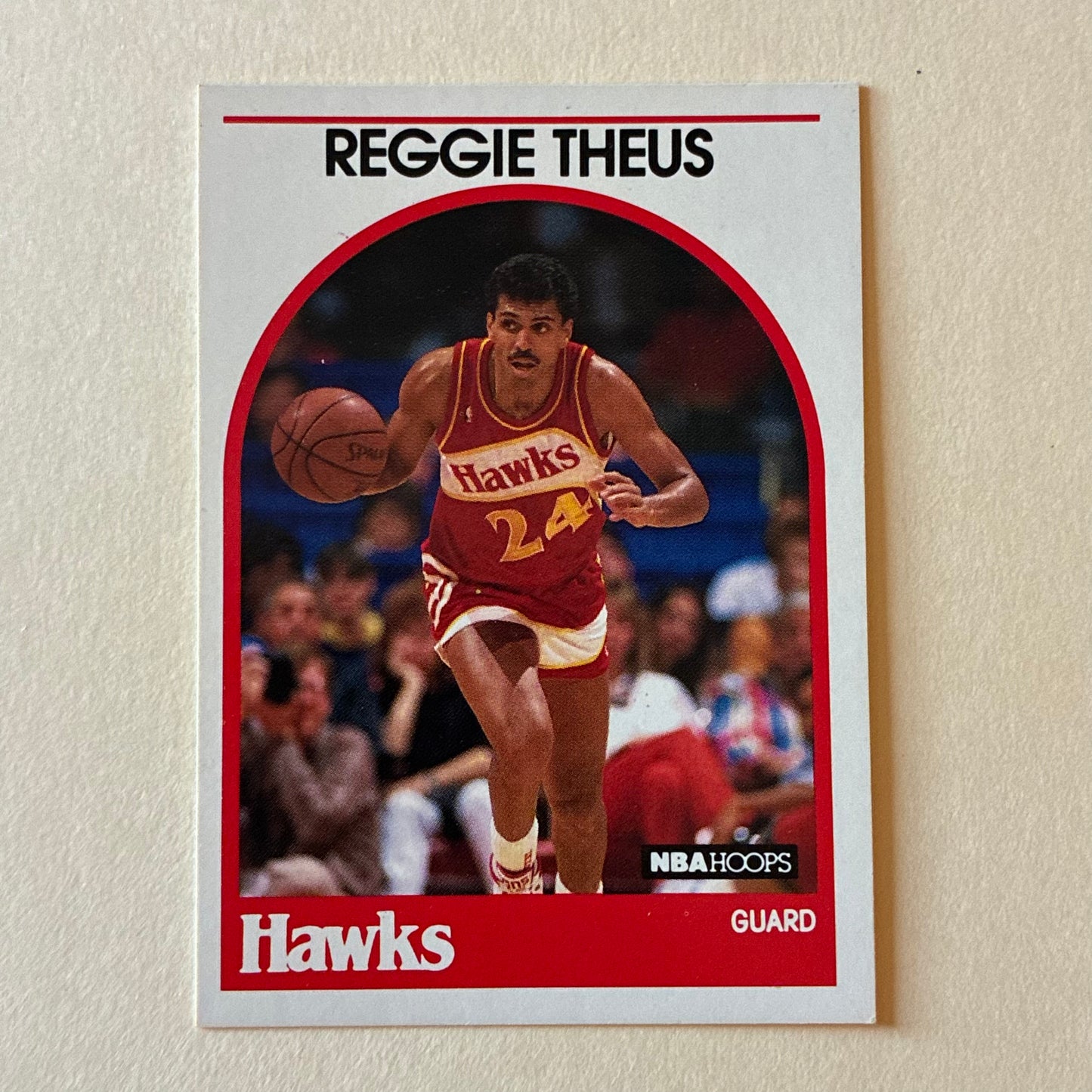 1989 NBA HOOPS - REGGIE THEUS #165 (HAWKS)