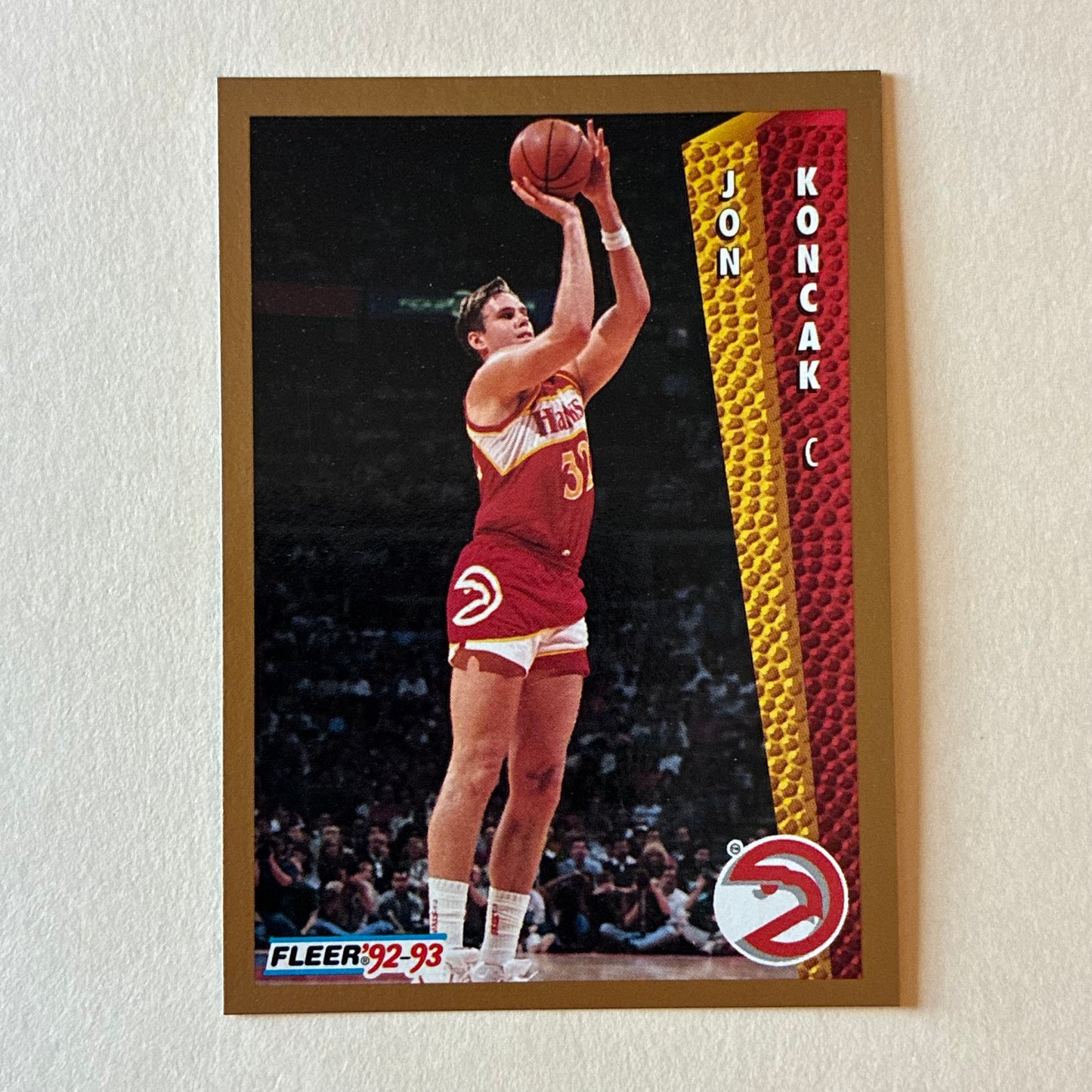 1992-1993 FLEER - JON KONCAK #4 (HAWKS)