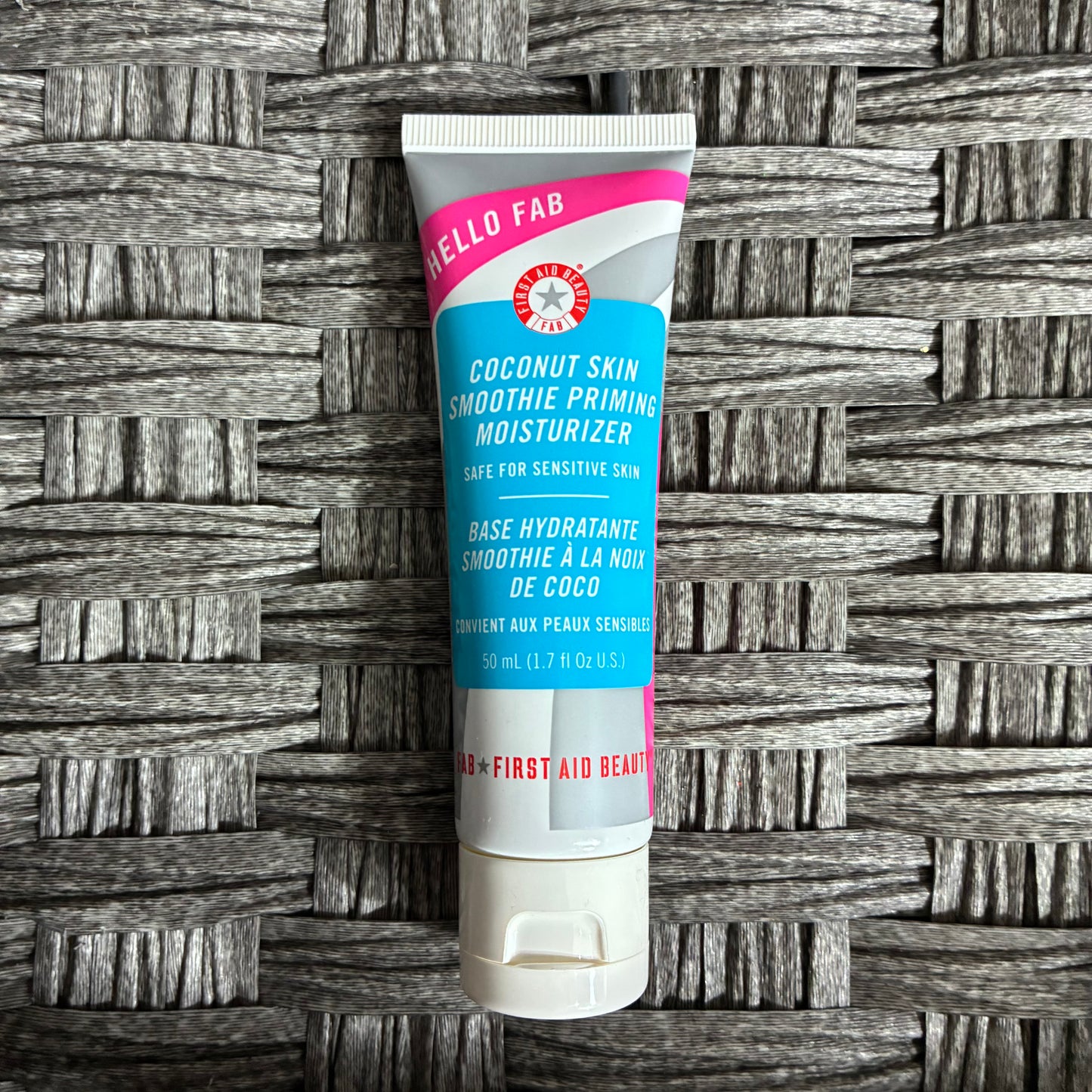 FIRST AID BEAUTY COCONUT SKIN SMOOTHIE PRIMING MOISTURIZER - 1.7 FL OZ - SEALED