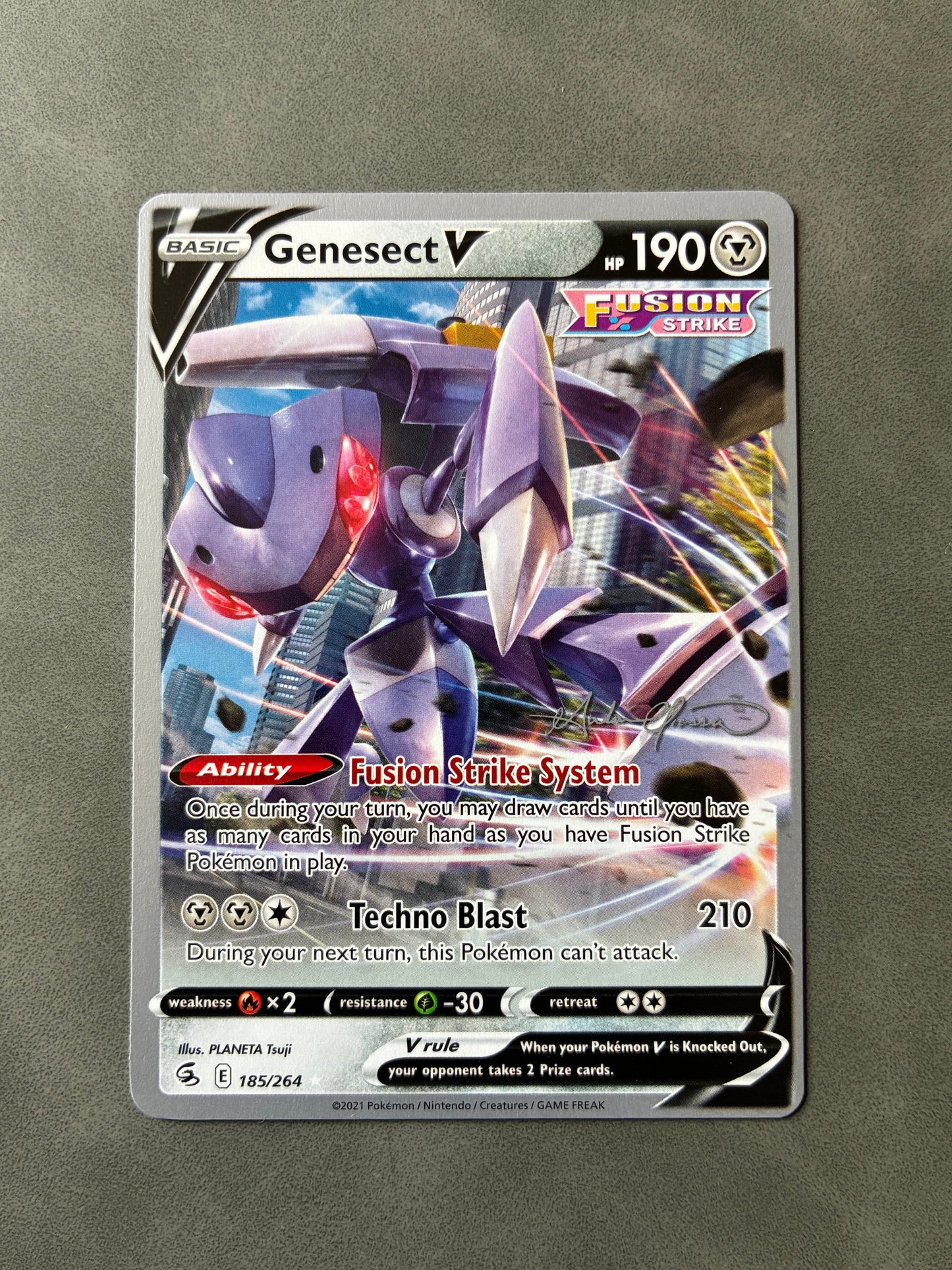 2021 POKEMON TCG (WORLD CHAMPIONSHIP) - GENESECT V 185/264 (HOLO) FUSION STRIKE