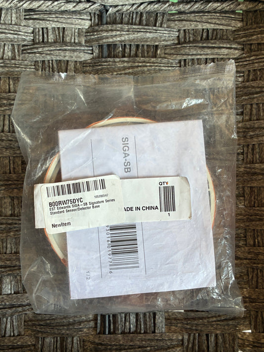 EDWARDS EST SIGA-SB SIGNATURE SERIES STANDARD SENSOR/DETECTOR BASE NEW SEALED