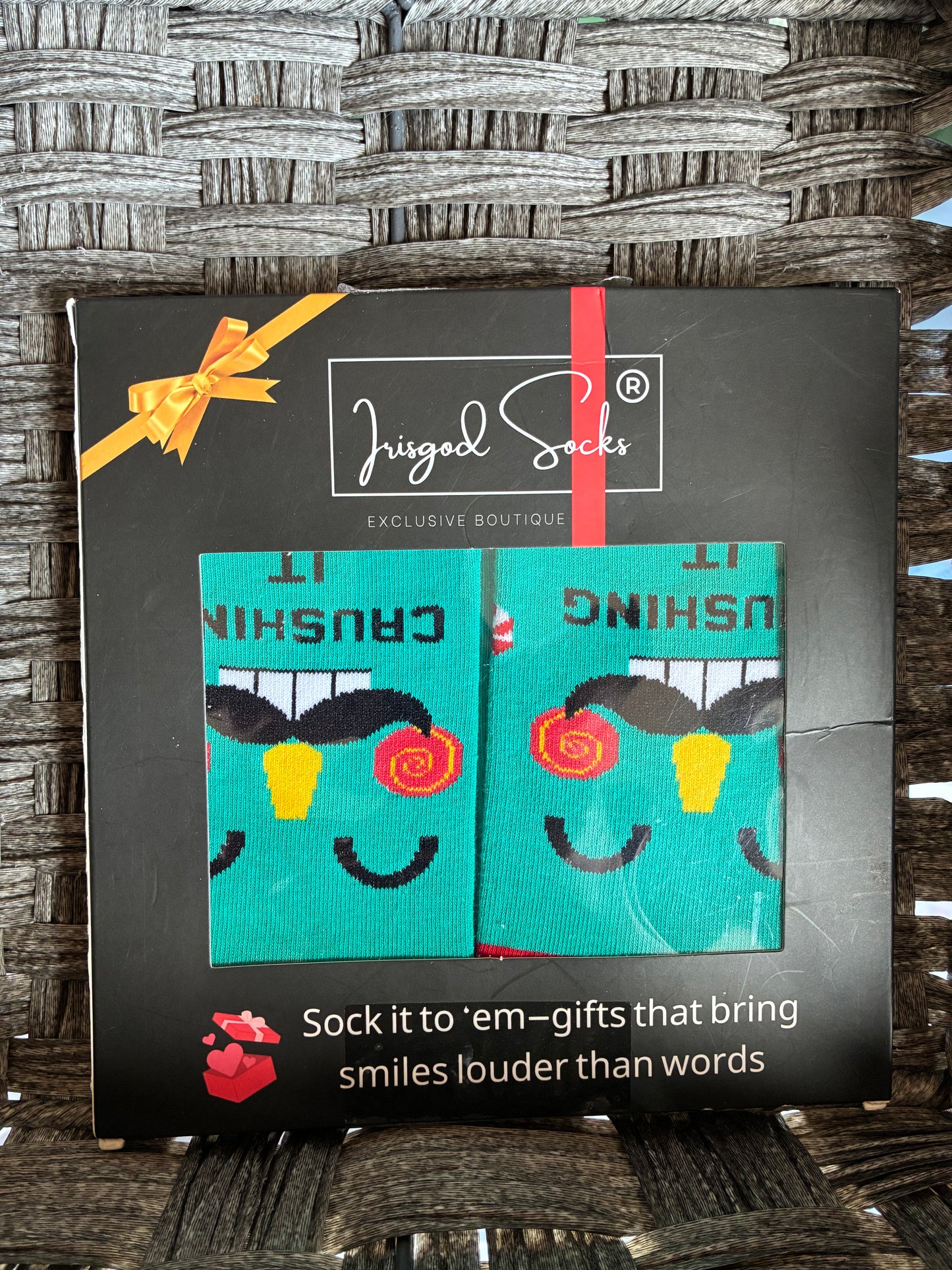FUNNY CHRISTMAS SOCKS FOR MEN & WOMEN - CRUSHING IT - ONE SIZE FITS MOST