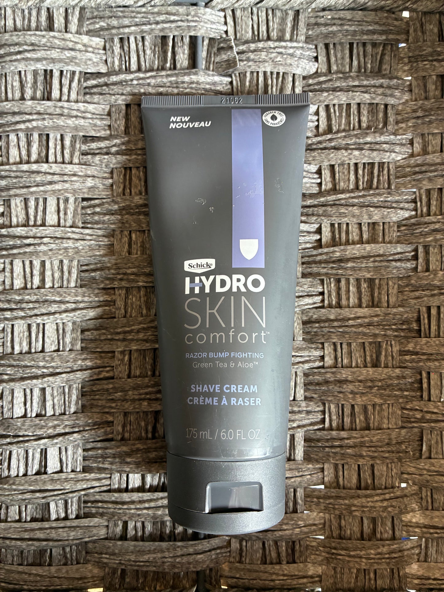 SCHICK HYDRO SKIN COMFORT SHAVE CREAM