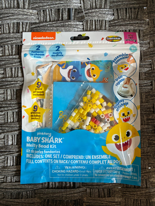 NICKELODEON BABY SHARK MELTING BEAD KIT