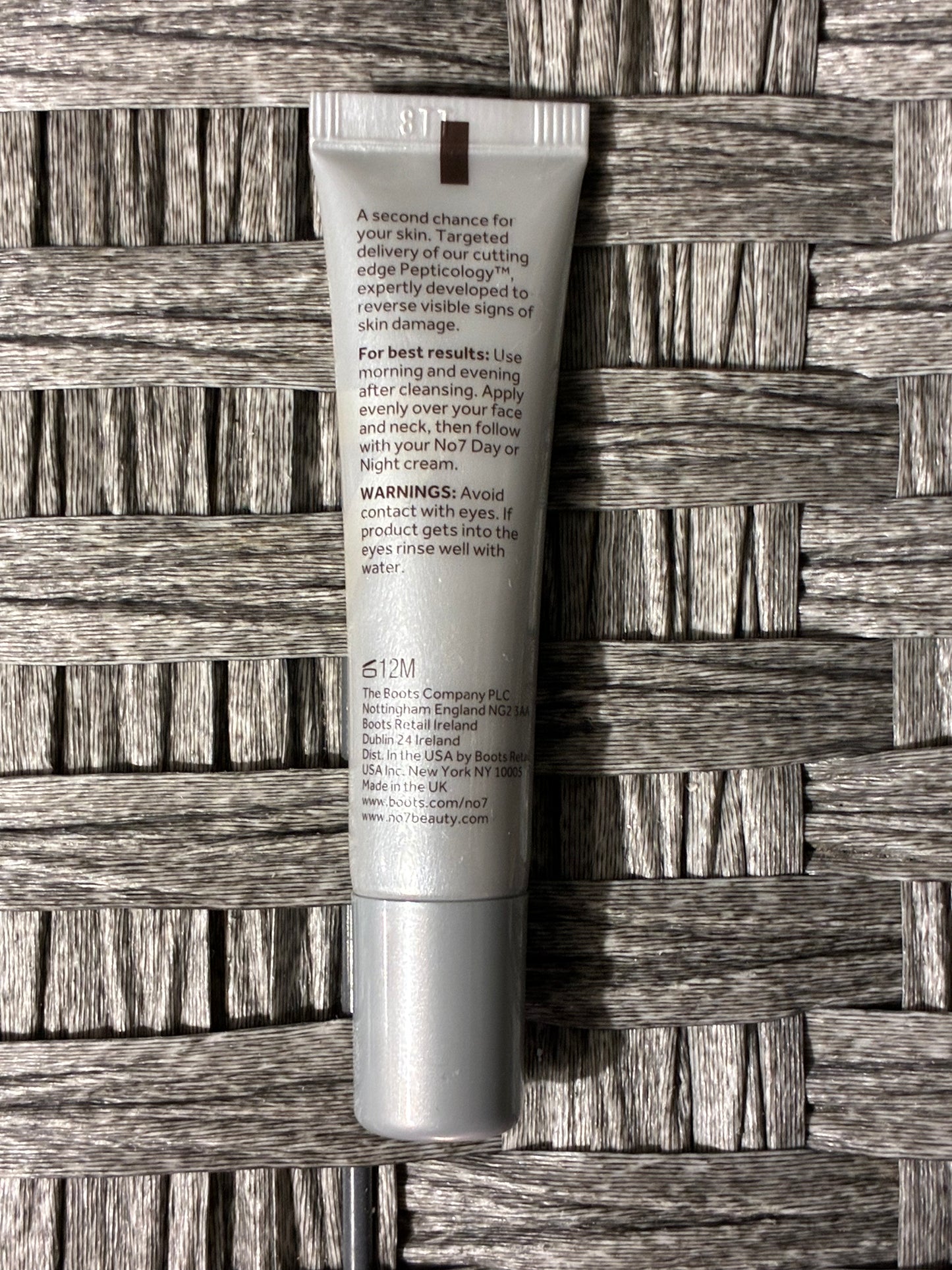 NO7 FUTURE RENEW DAMAGE REVERDAL SERUM - 15ML .5FL OZ - NEW WITHOUT BOX
