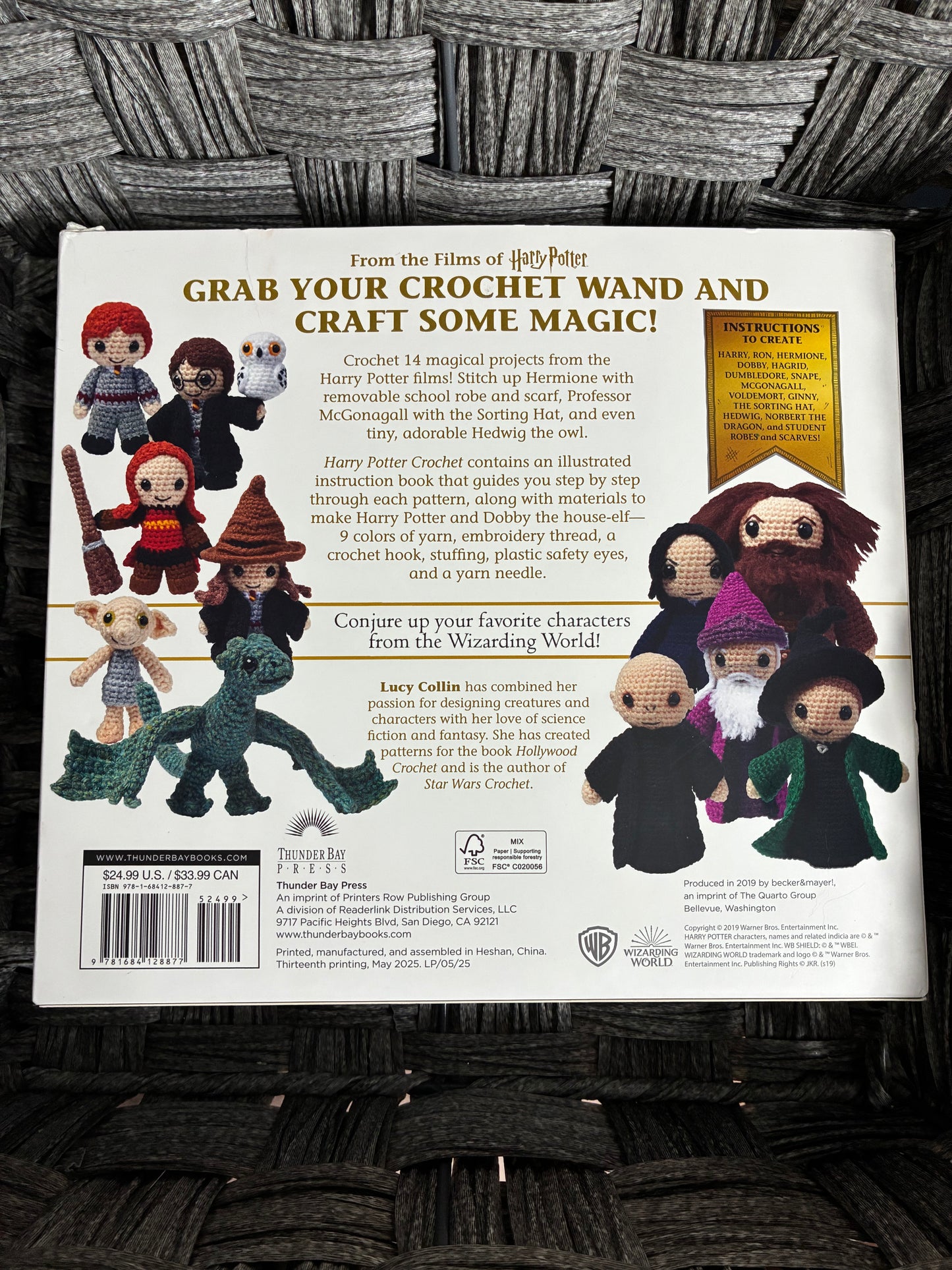 HARRY POTTER CROCHET KIT BY LUCY COLLIN - NEW OPEN BOX - 14 FUN PROJECTS