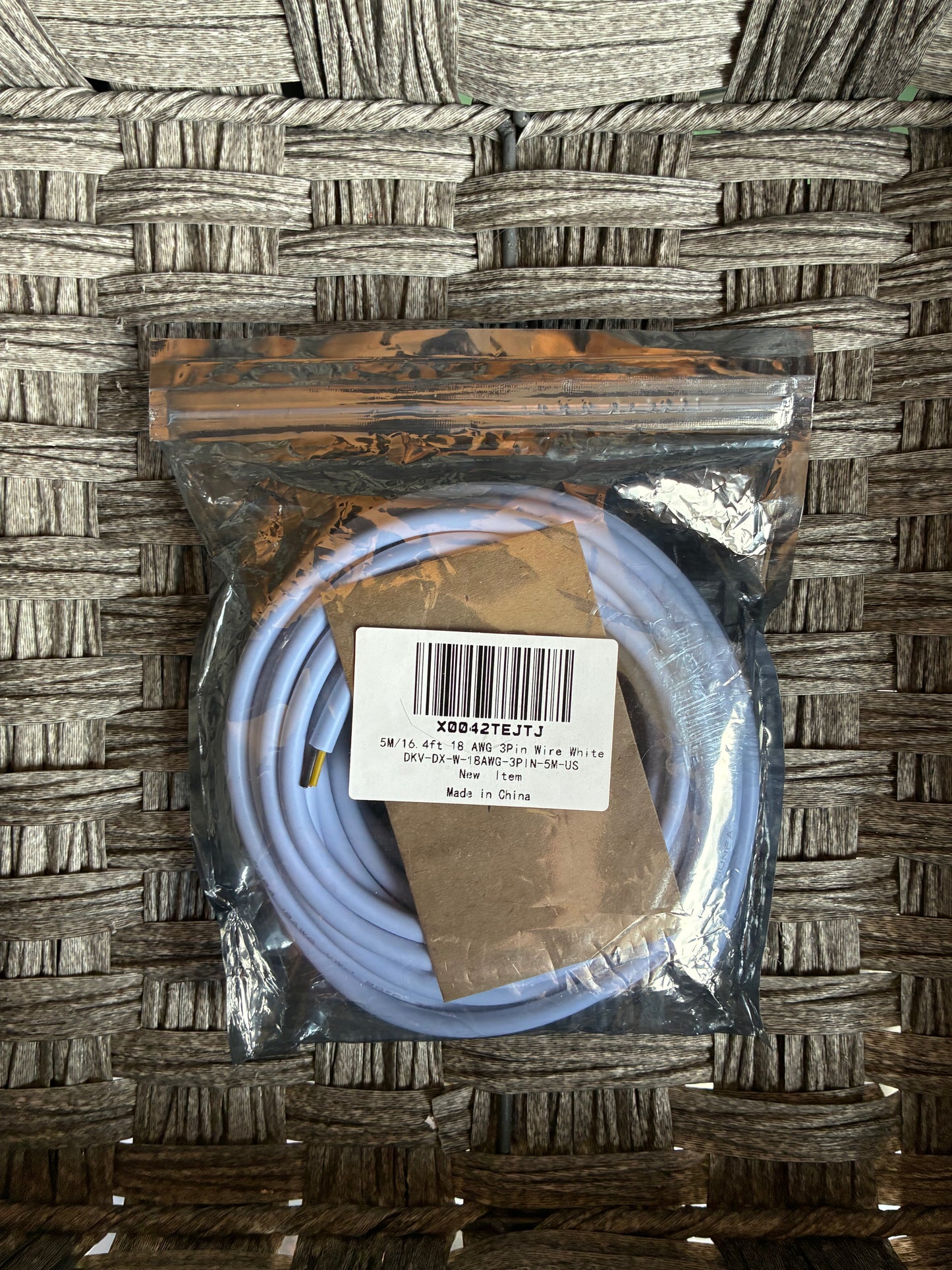 5M/16.4 FT 18 AWG 3PIN WIRE WHITE DKV-DX-W-18AWG-3PIN-5M-US
