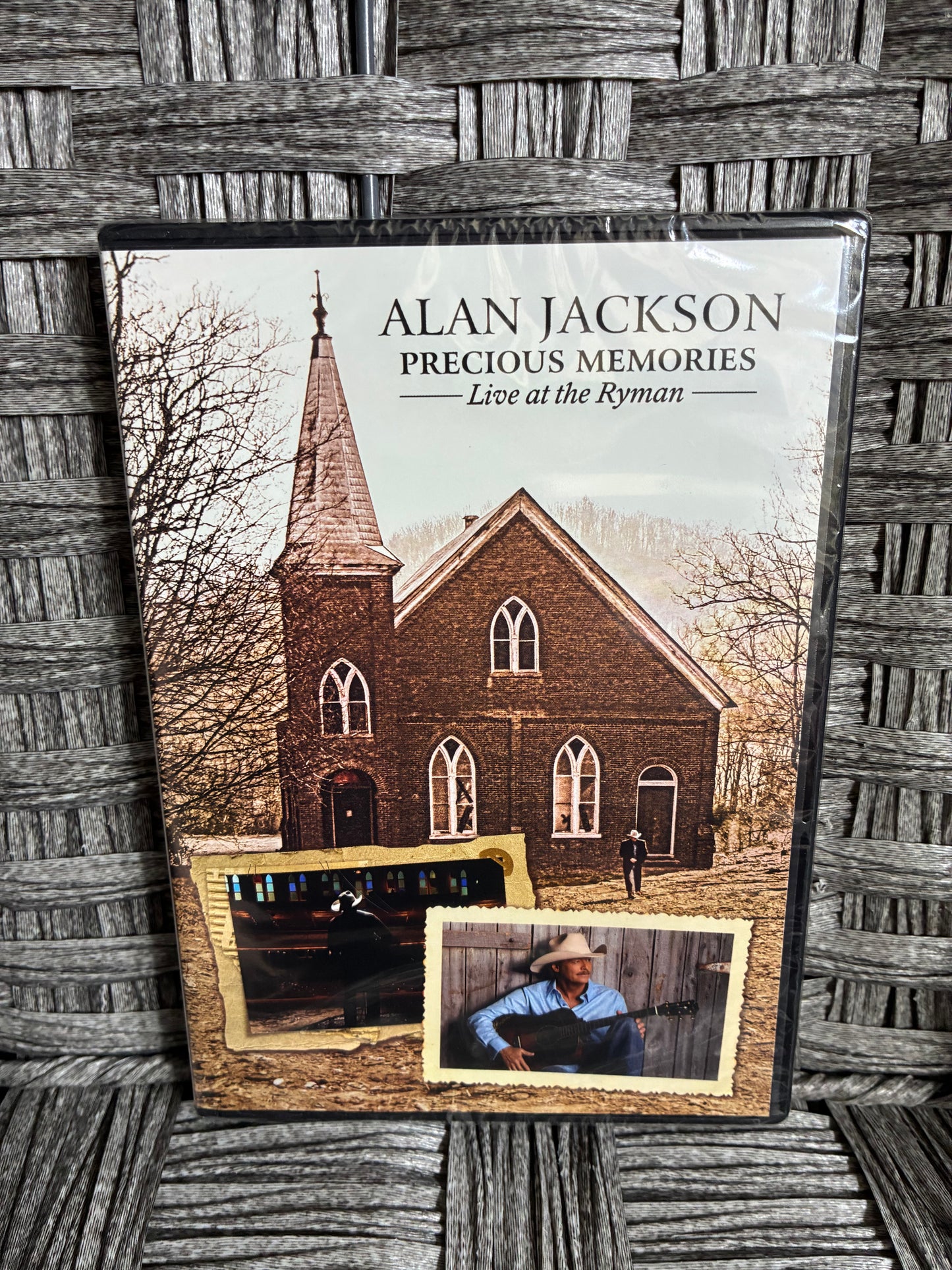 ALAN JACKSON PRECIOUS MEMORIES LIVE AT THE RYMAN (2017) - SEALED