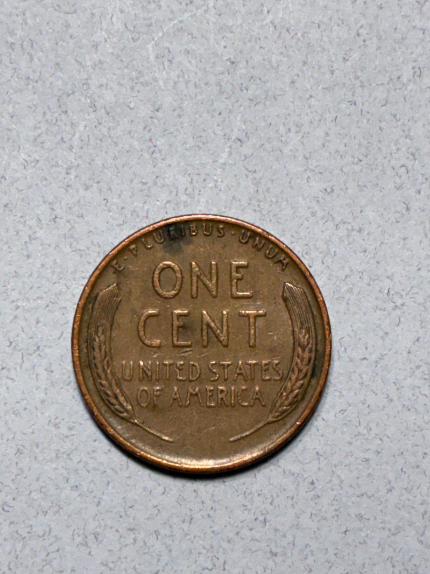 1944 WHEAT PENNY NO MINT MARK - POSSIBLE DIE CHIP ON MOUTH - 95% COPPER (LN1601)