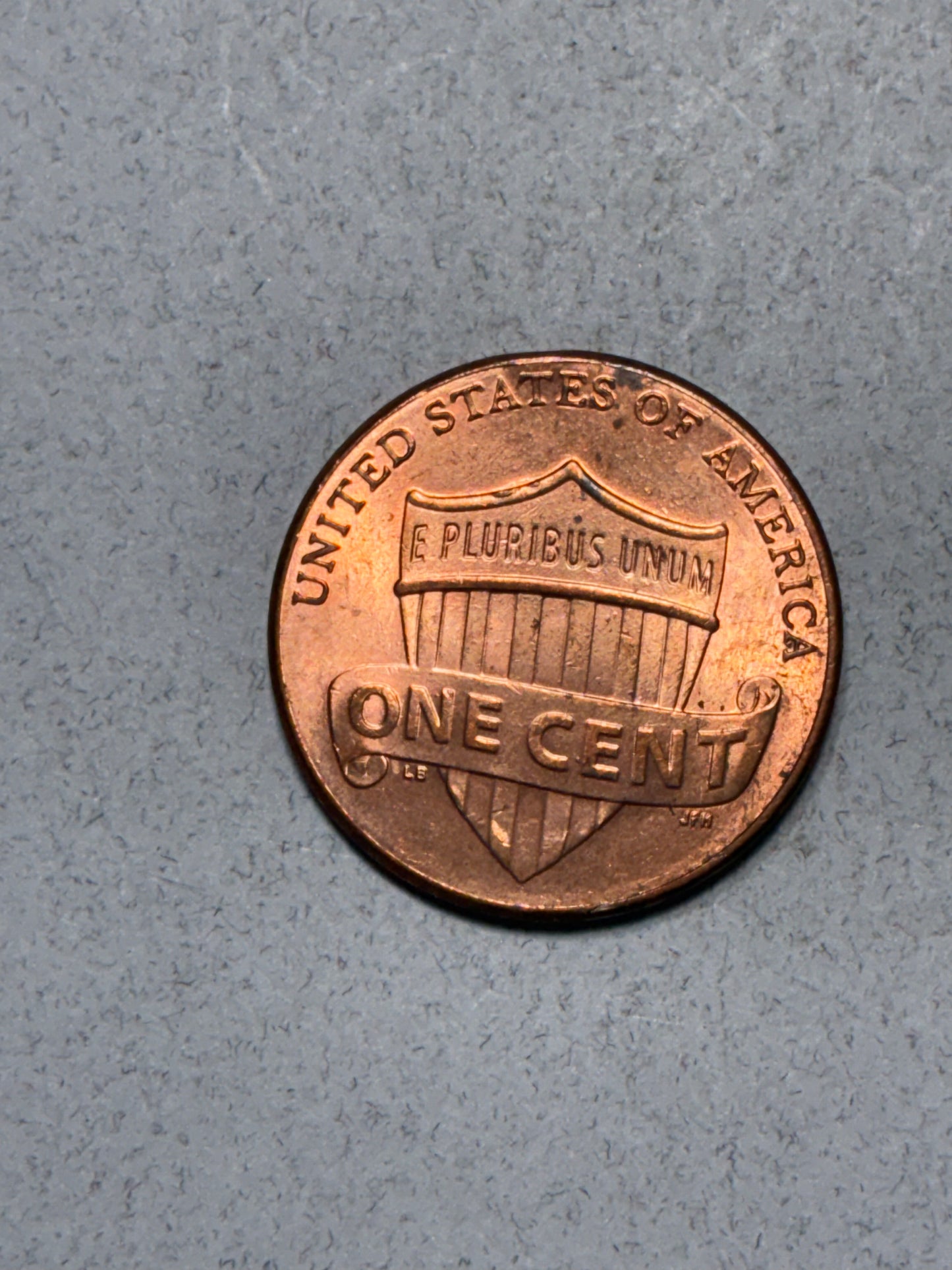 2020 PENNY NO MINT MARK OFF CENTER RED CIRCULATED (PNC904)