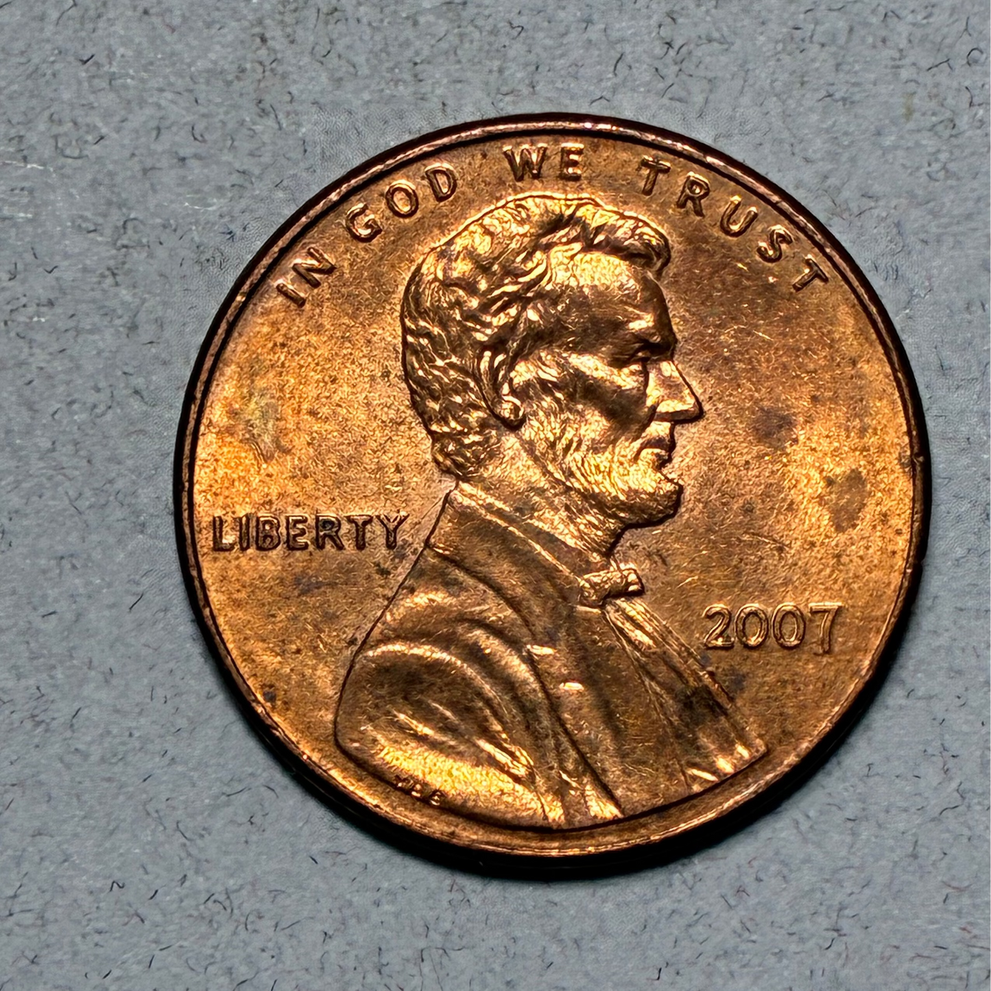 2007 PENNY NO MINT MARK - OFF CENTER OBVERSE DIE CRACK REVERSE - CIRCULATED (TK2001)