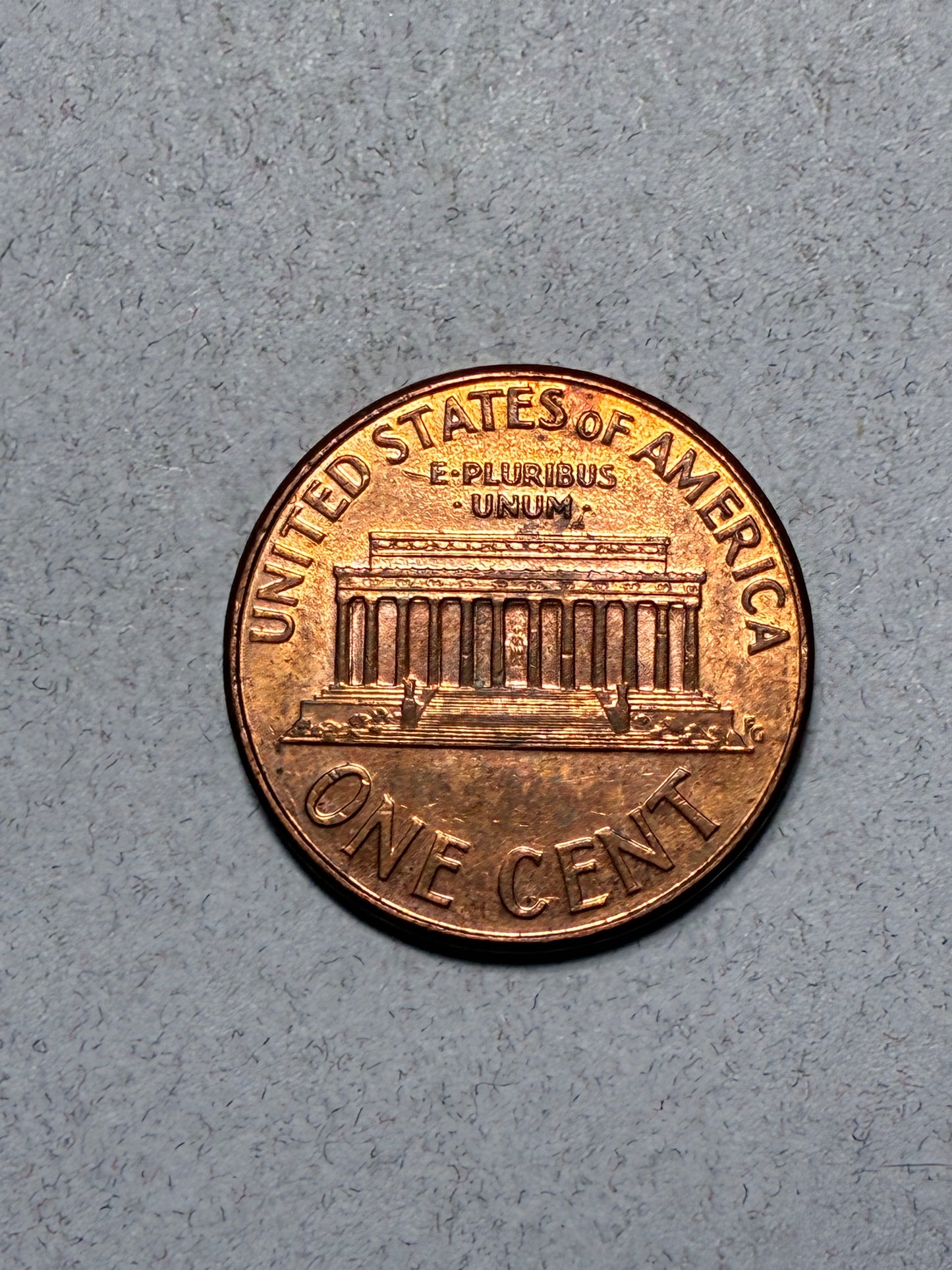 2007 PENNY NO MINT MARK - OFF CENTER OBVERSE DIE CRACK REVERSE - CIRCULATED (TK2001)