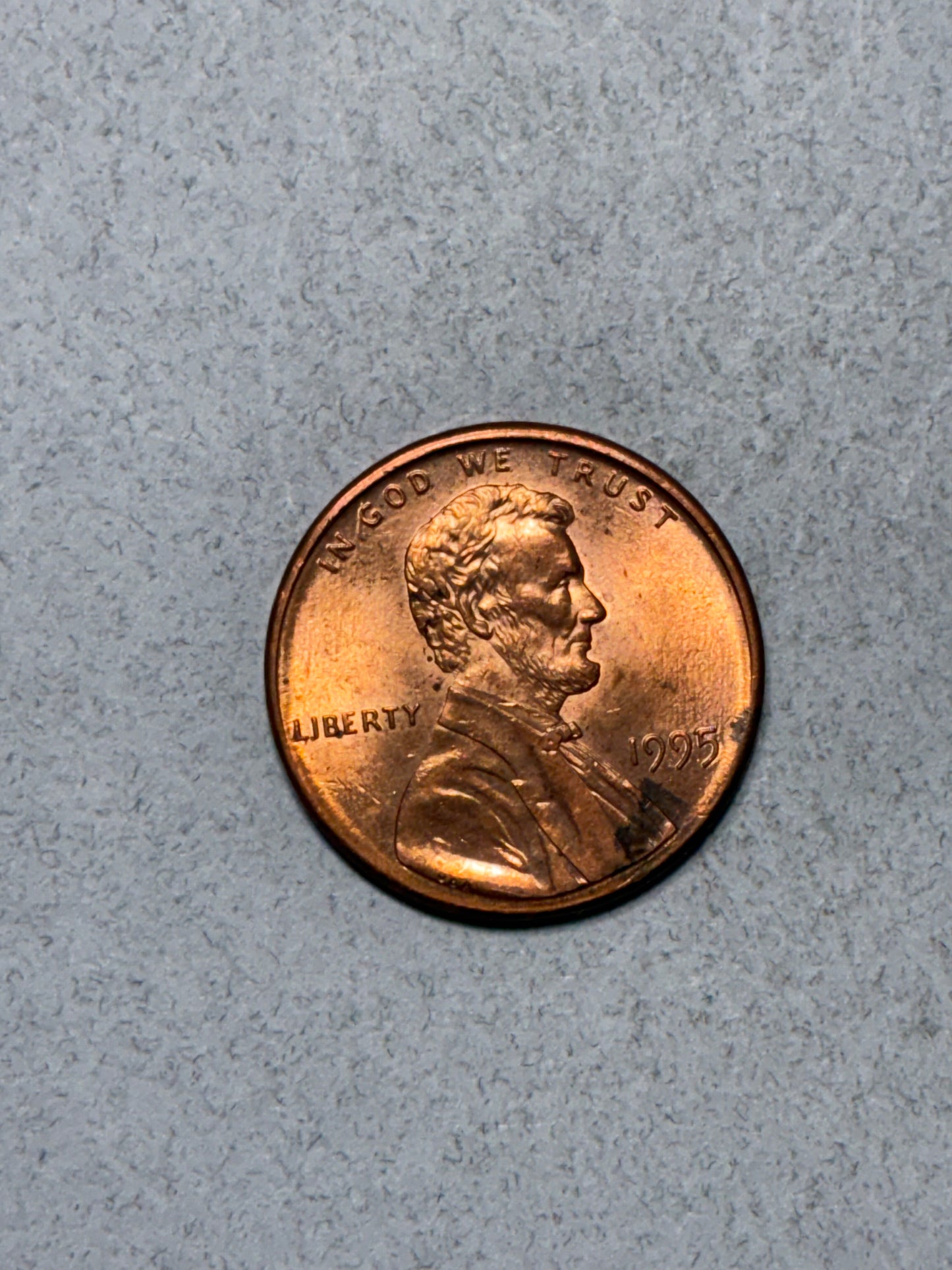 1995 PENNY NO MINT MARK - CLOSE AM OFF CENTER - CIRCULATED (TK2007)