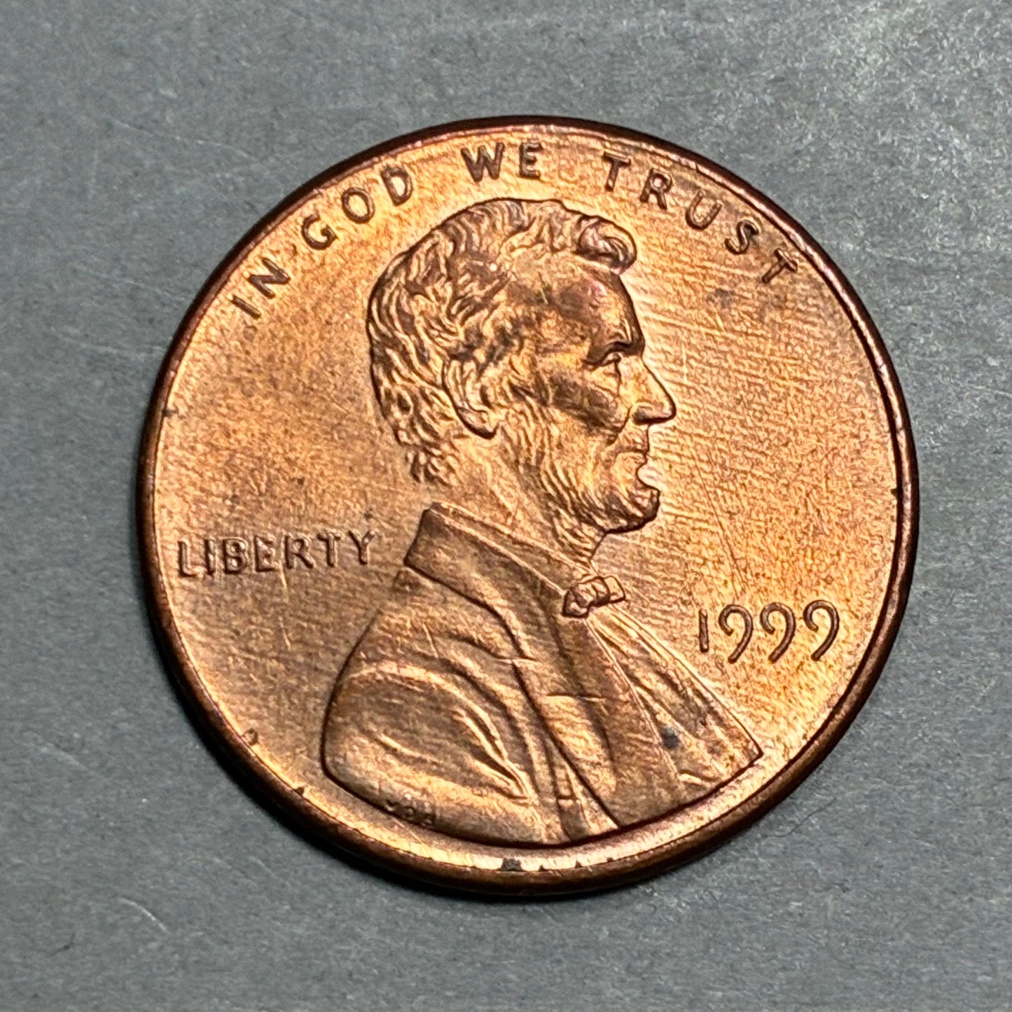 1999 PENNY NO MINT MARK AM TOUCHING