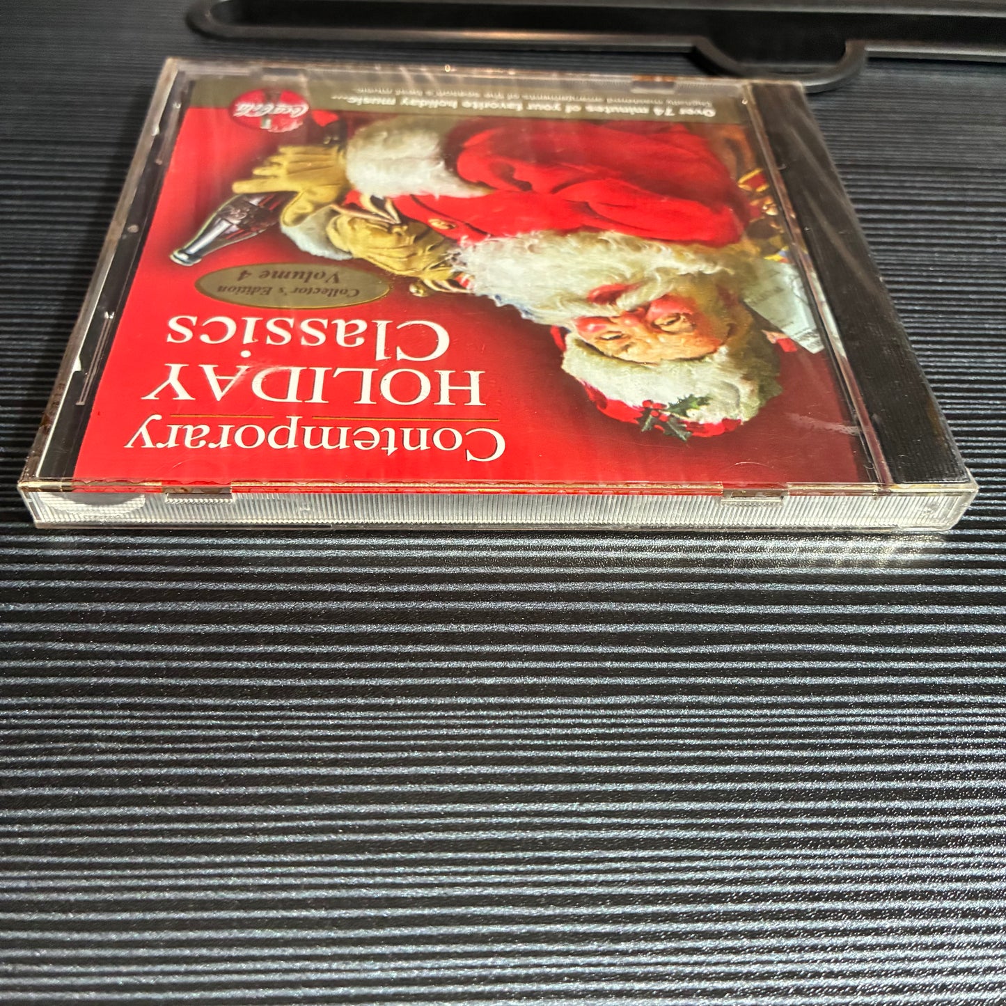 CONTEMPORARY HOLIDAY CLASSICS - COLLECTORS EDITION VOLUME 4 CD - COCA COLA (2004