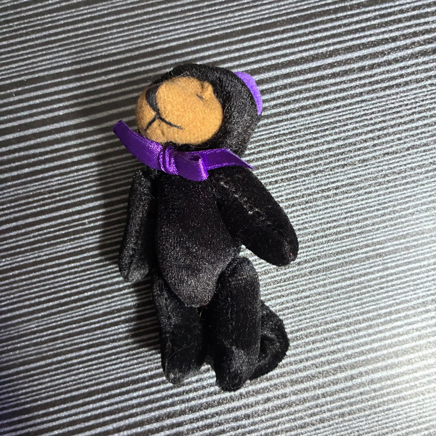 VINTAGE GAC WITCH WITH PUMPKIN SEQUIN BOX WITH PLUSH
